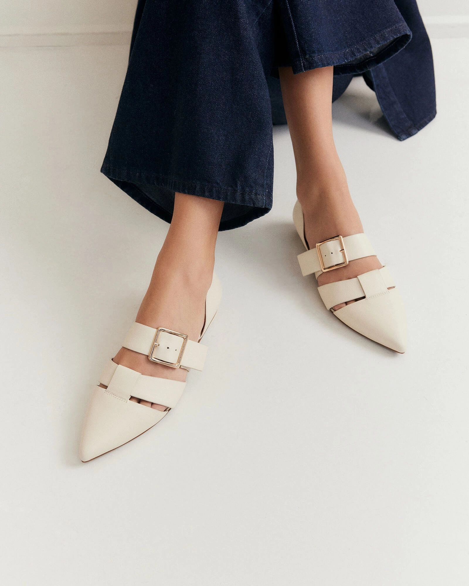 Comfort In Layers Style Flowwear Carla Dress Flats Off White Leather