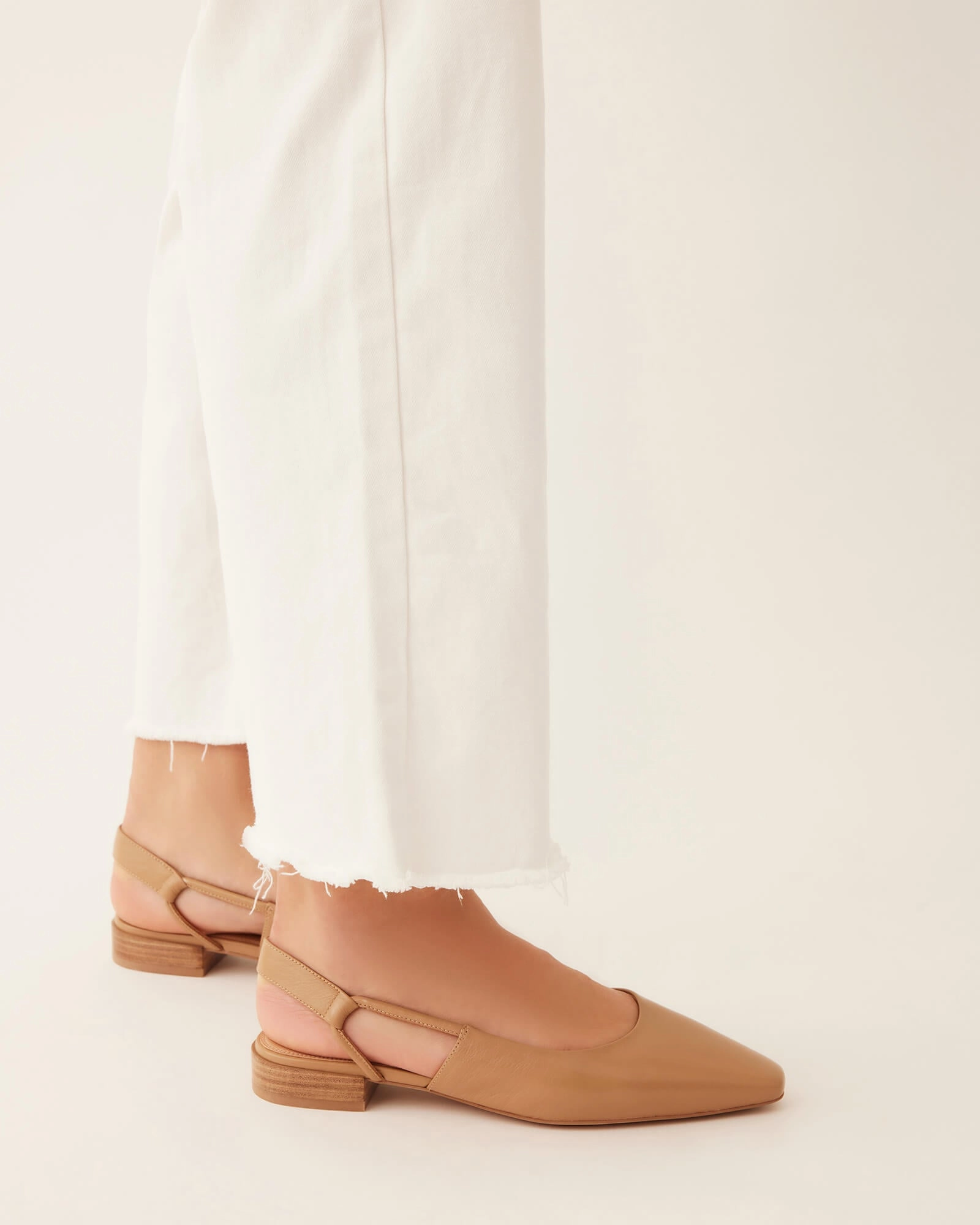 Fit To Adapt Minimal Movement Larissa Dress Flats Tan Leather