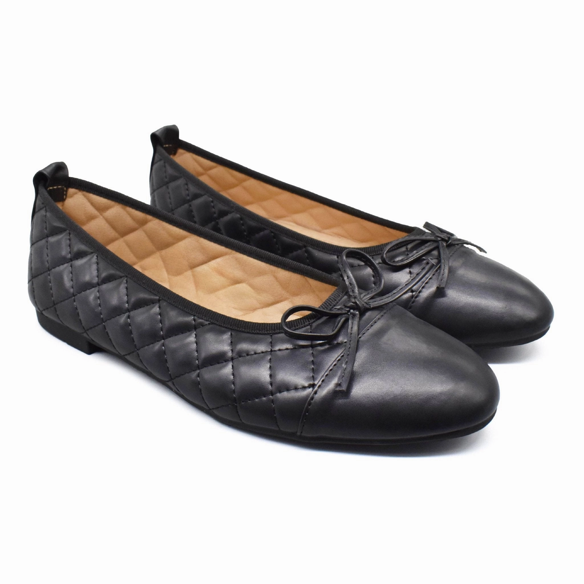Moxxa Chloe - Black Everyday Comfort