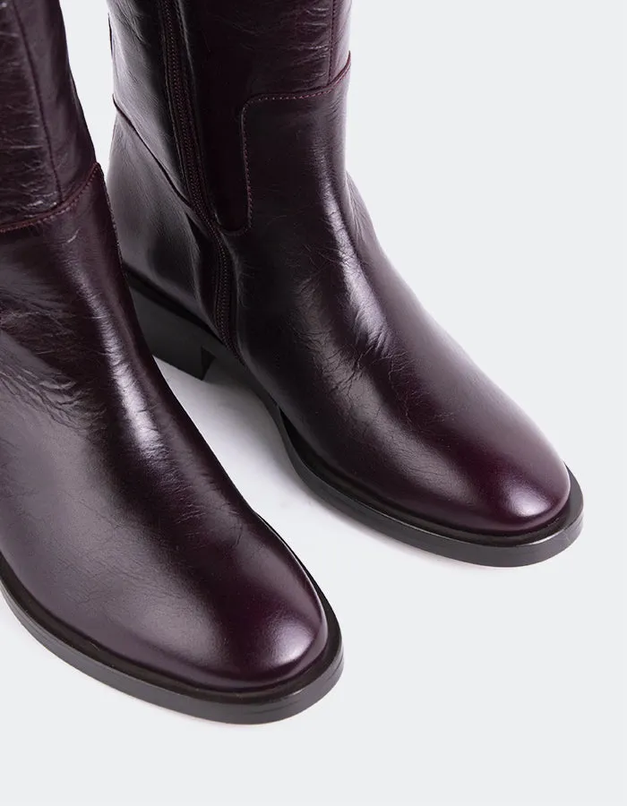 Moyle Burgundy Leather Designed To Explore Form-Light Fit