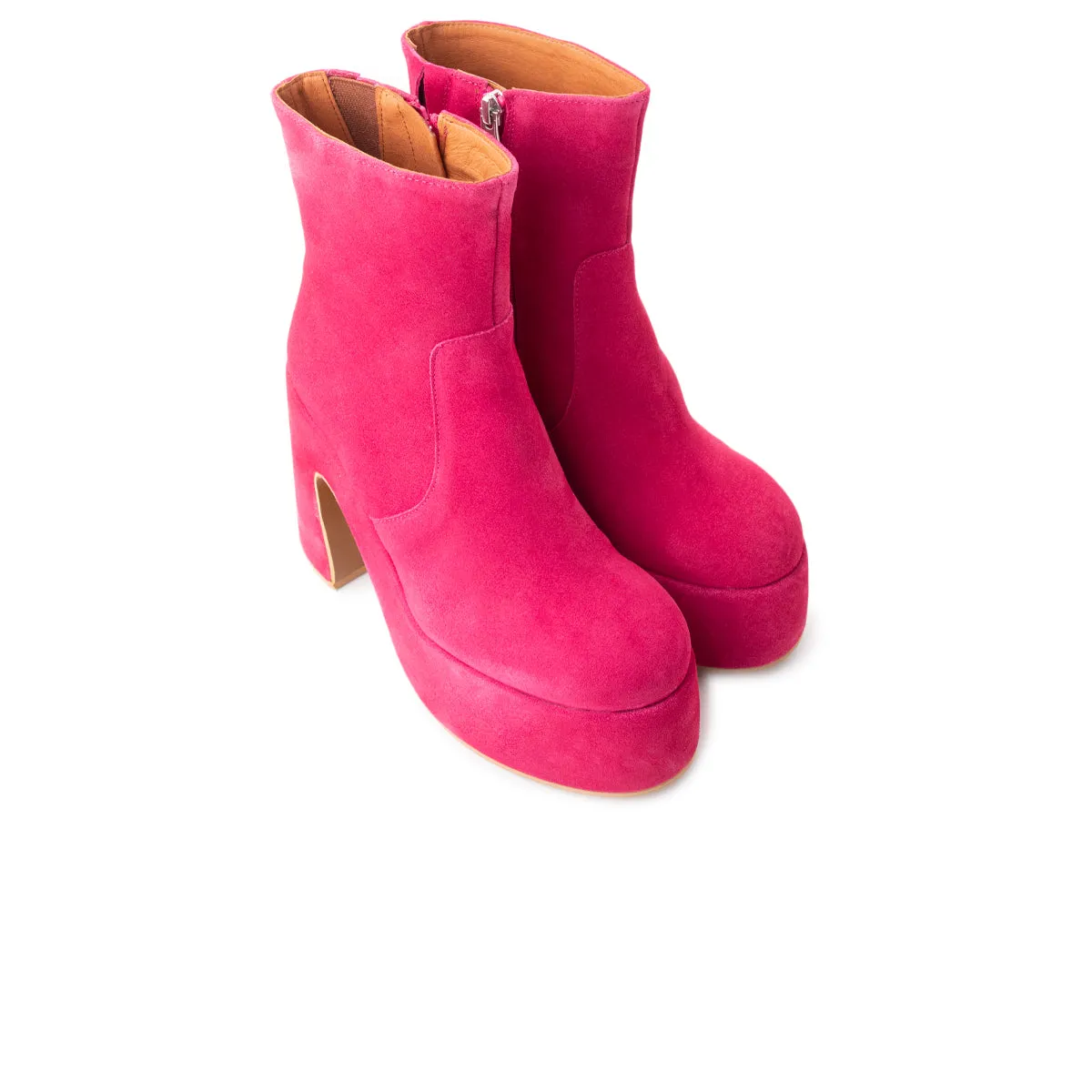 Daze Fuchsia Suede Flow In Motion