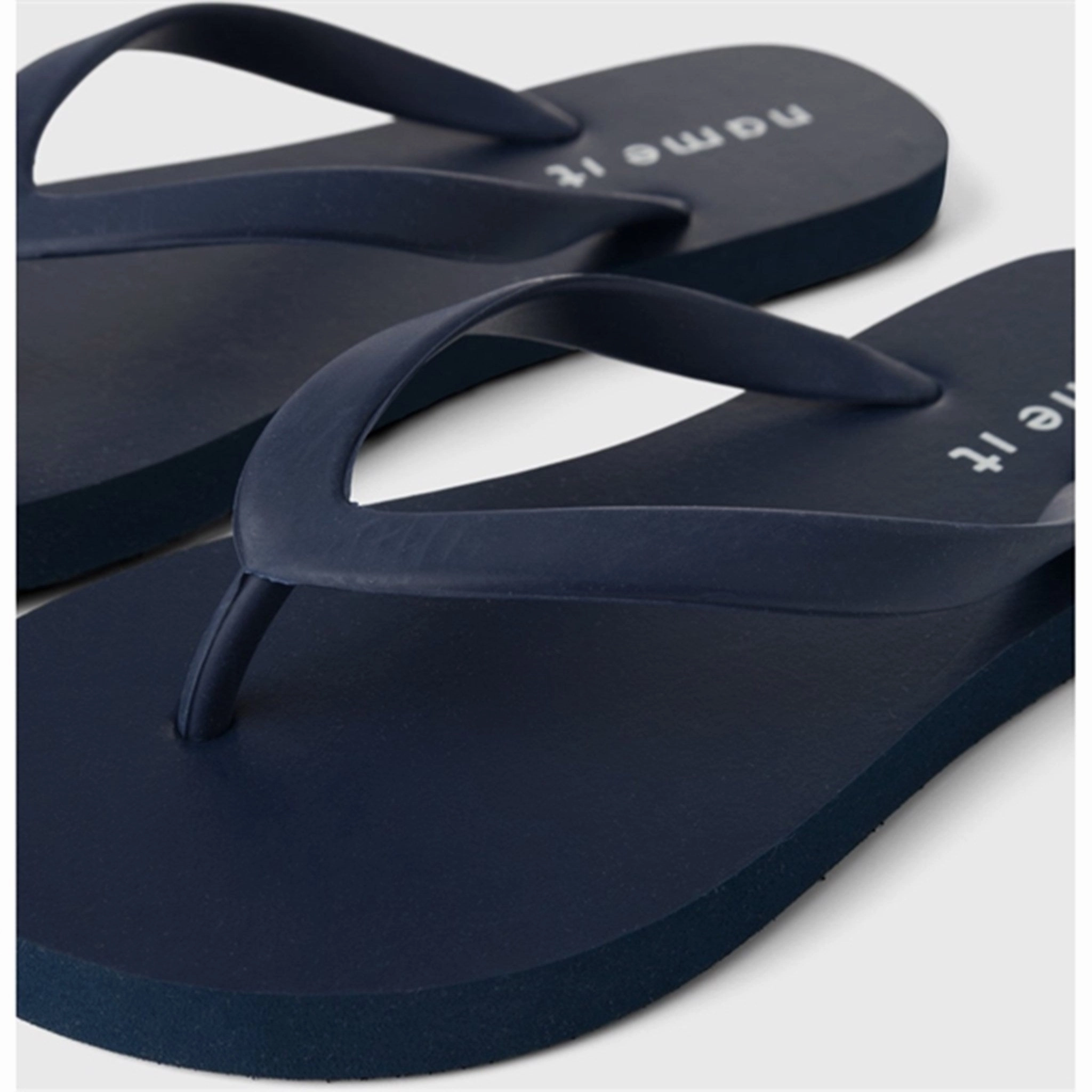 Motion Elements Name It Dark Sapphire Fubi Flip Flop