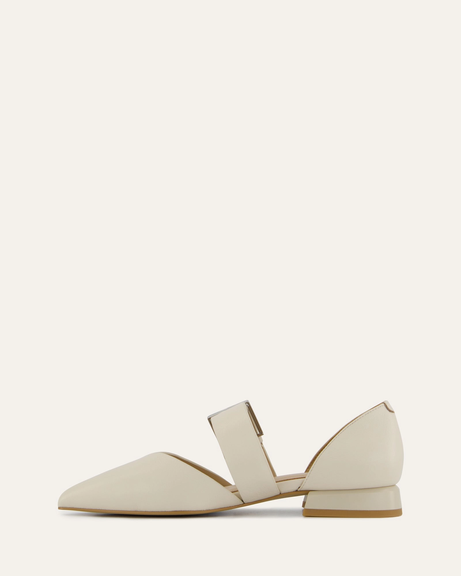 Elevated Motion Neela Dress Flats Off White Leather
