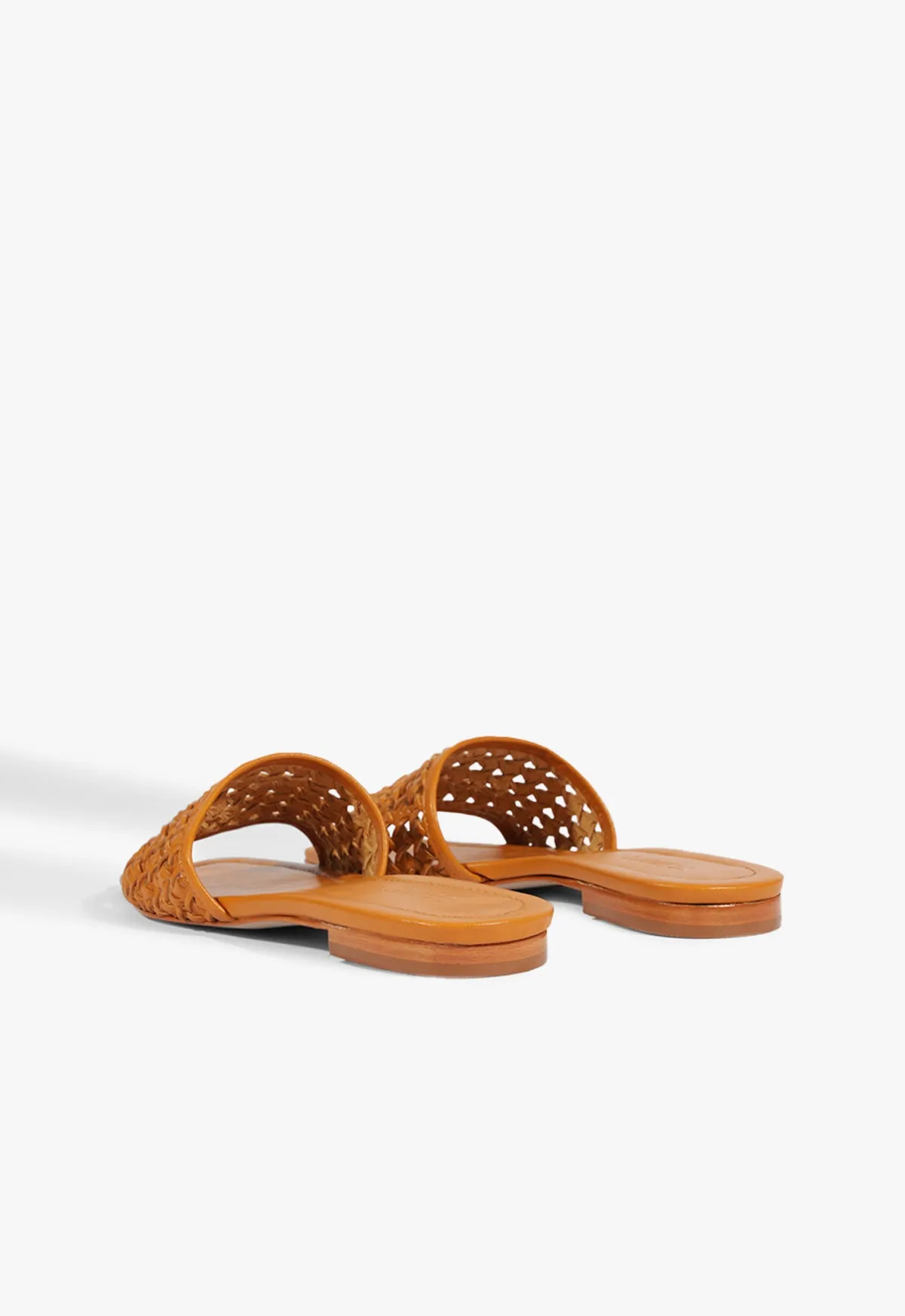 Confident Minimal Juliet Leather Flat Sandal