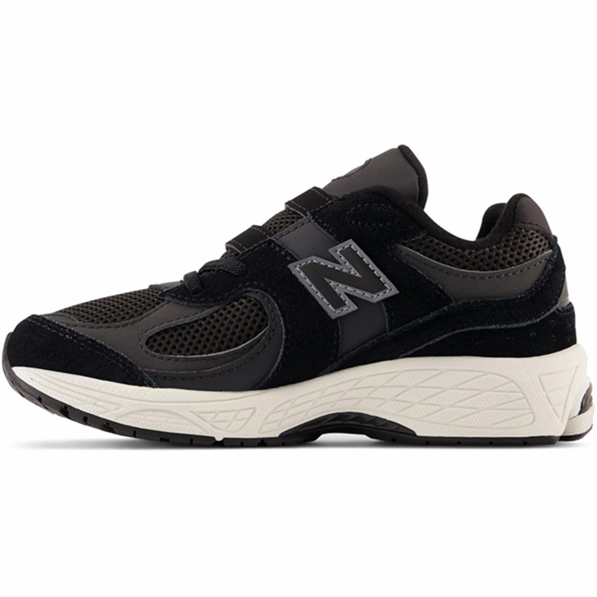 Effortless Fit New Balance 2002 Alternative Closure Sneakers Black