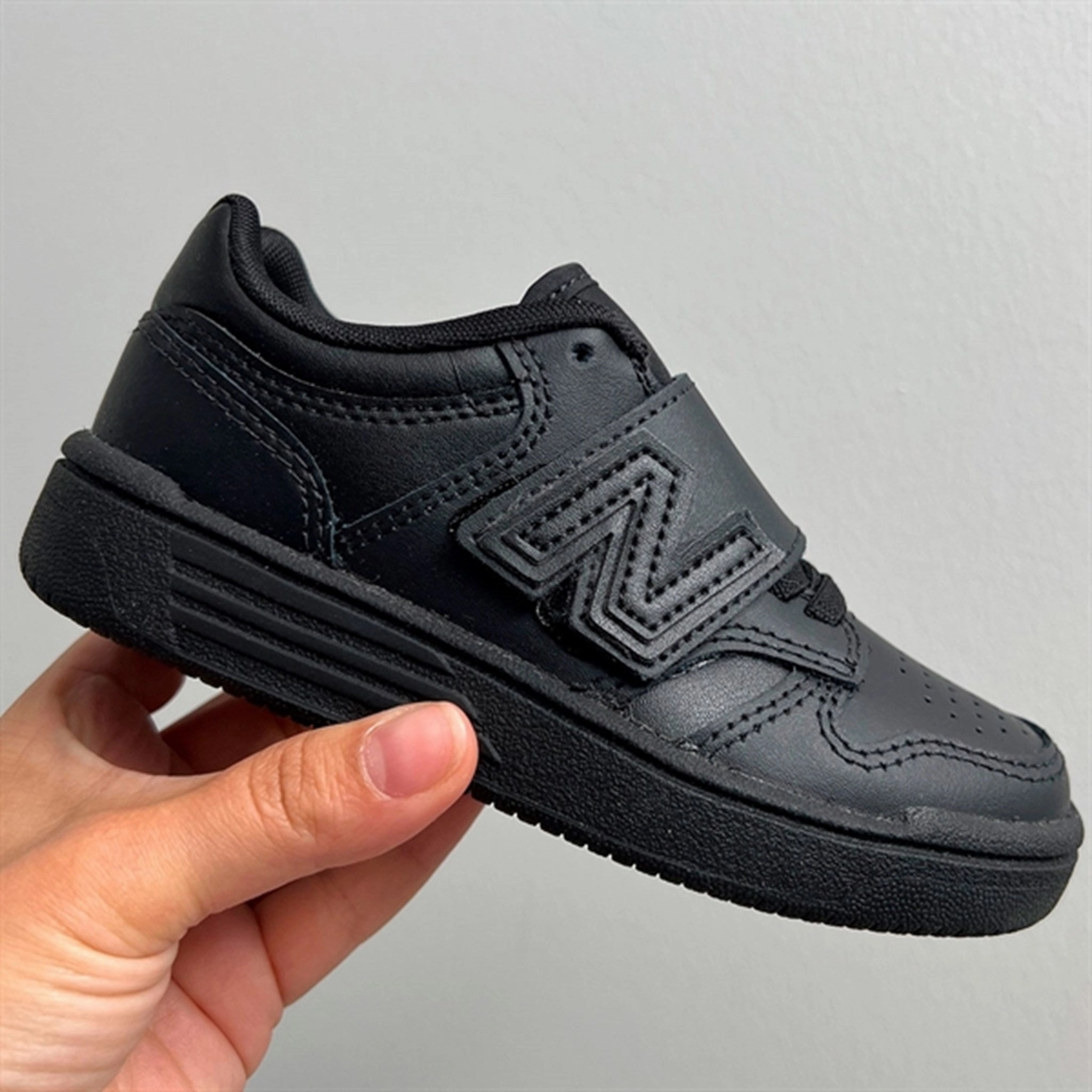 New Balance Bb480 Sneakers Kids Black Feel-Based Fashion
