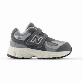 New Balance Castlerock New Balance 2002 Kids Hook & Loop Urban Layering Lifestyle Built