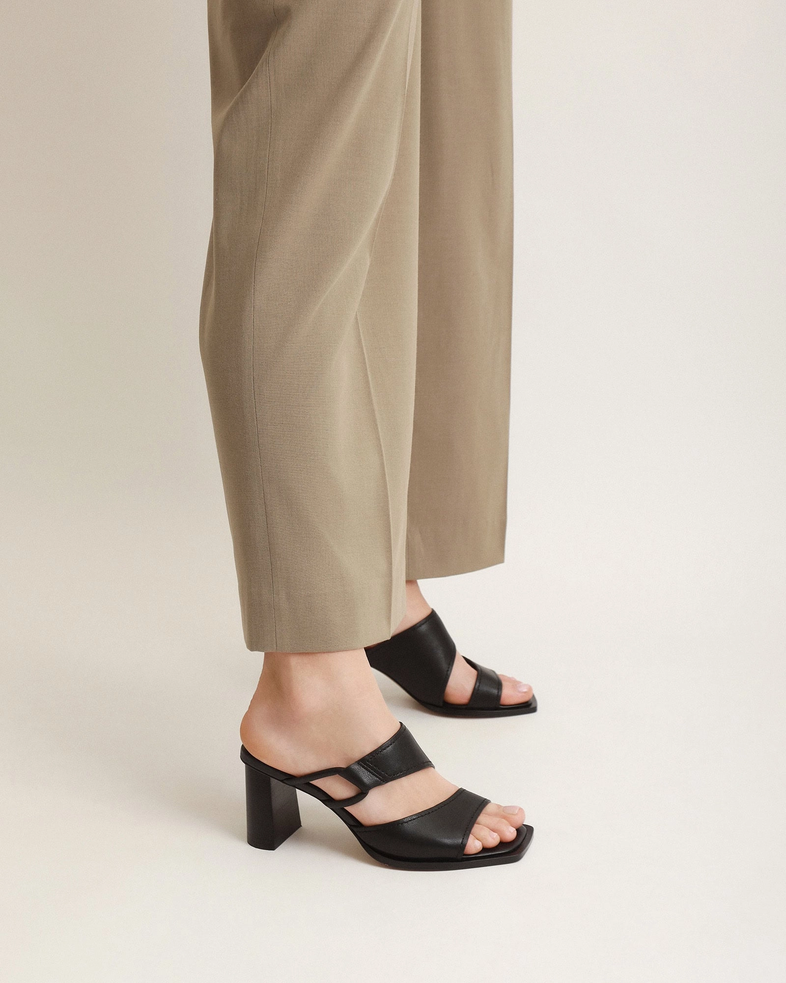 Cammy Mid Heel Sandals Black Leather Open Utility
