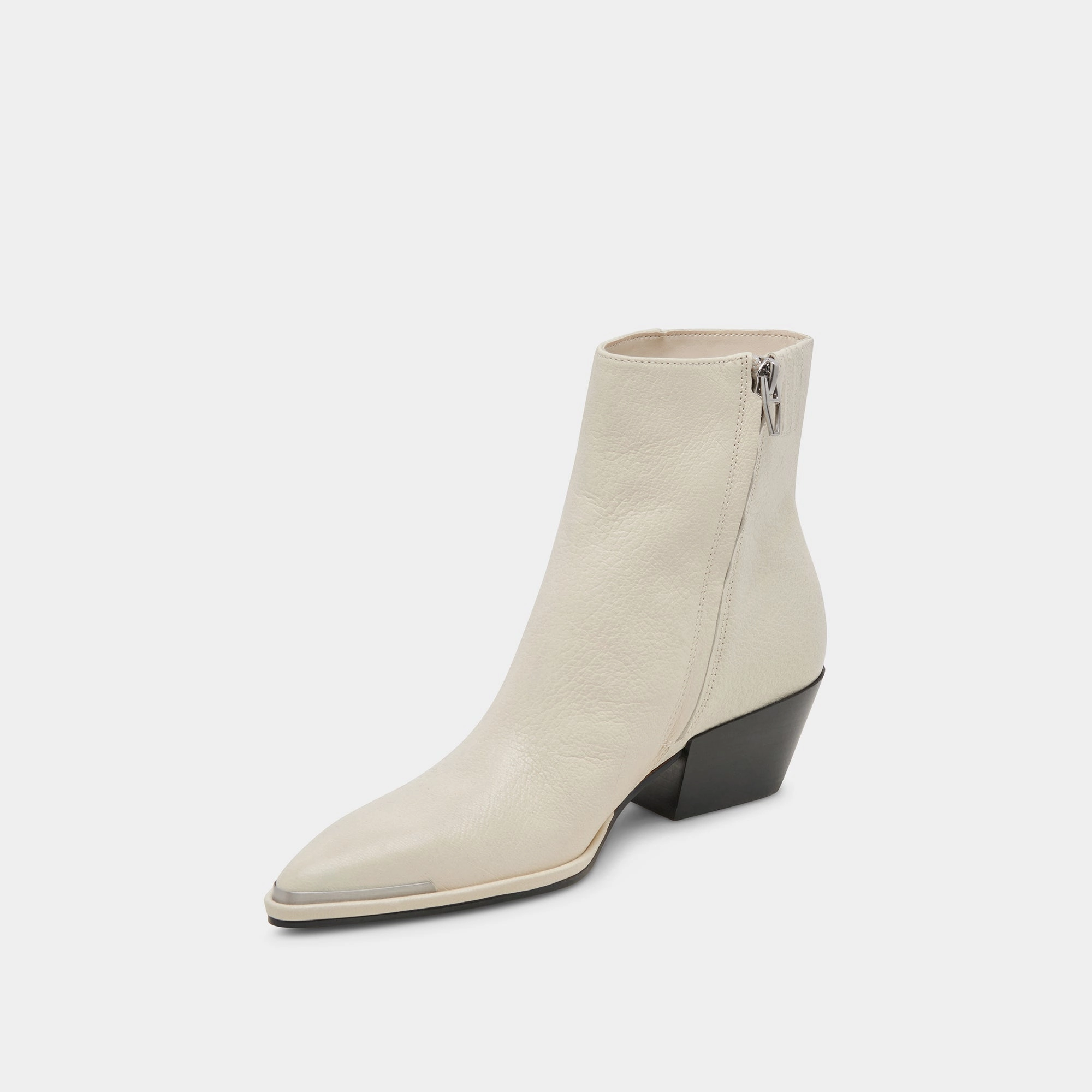 Fit To Adapt Season-Free Style Nonah Booties Ivory Leather