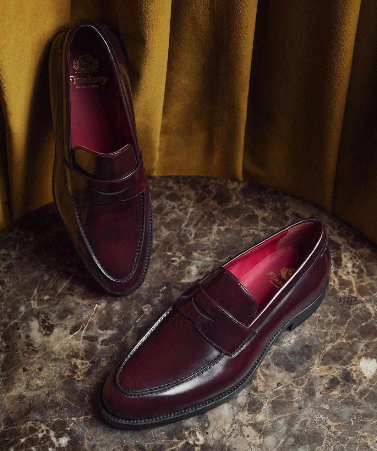 Form-Led Oscar Bordeaux Moccasin