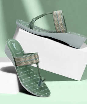 Contemporary Vibes Fluid Profile Paragon Women'S Green Wedge Sandals With Cushioned Sole And Sturdy Construction For Everyday Use