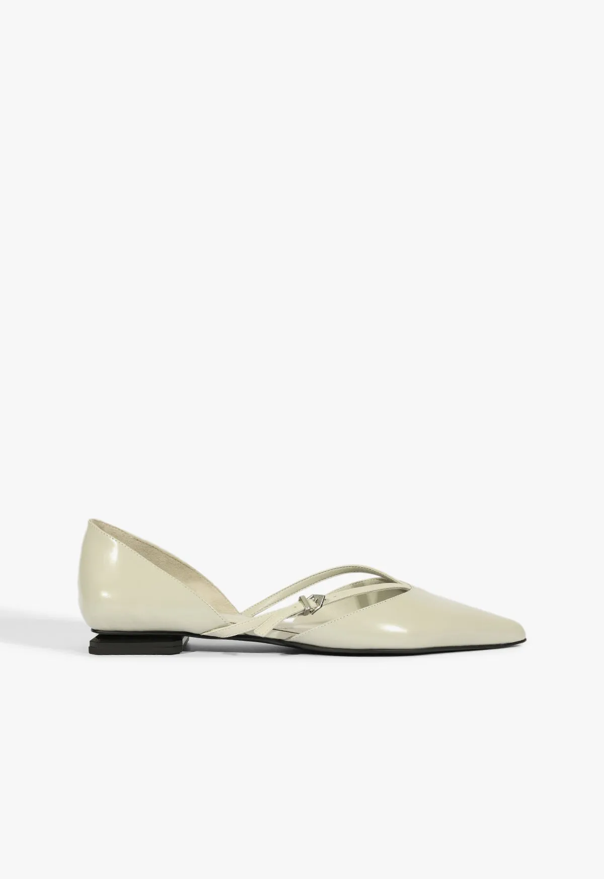 Distinctly Modern Effortless Gear Rue Ballet Flat