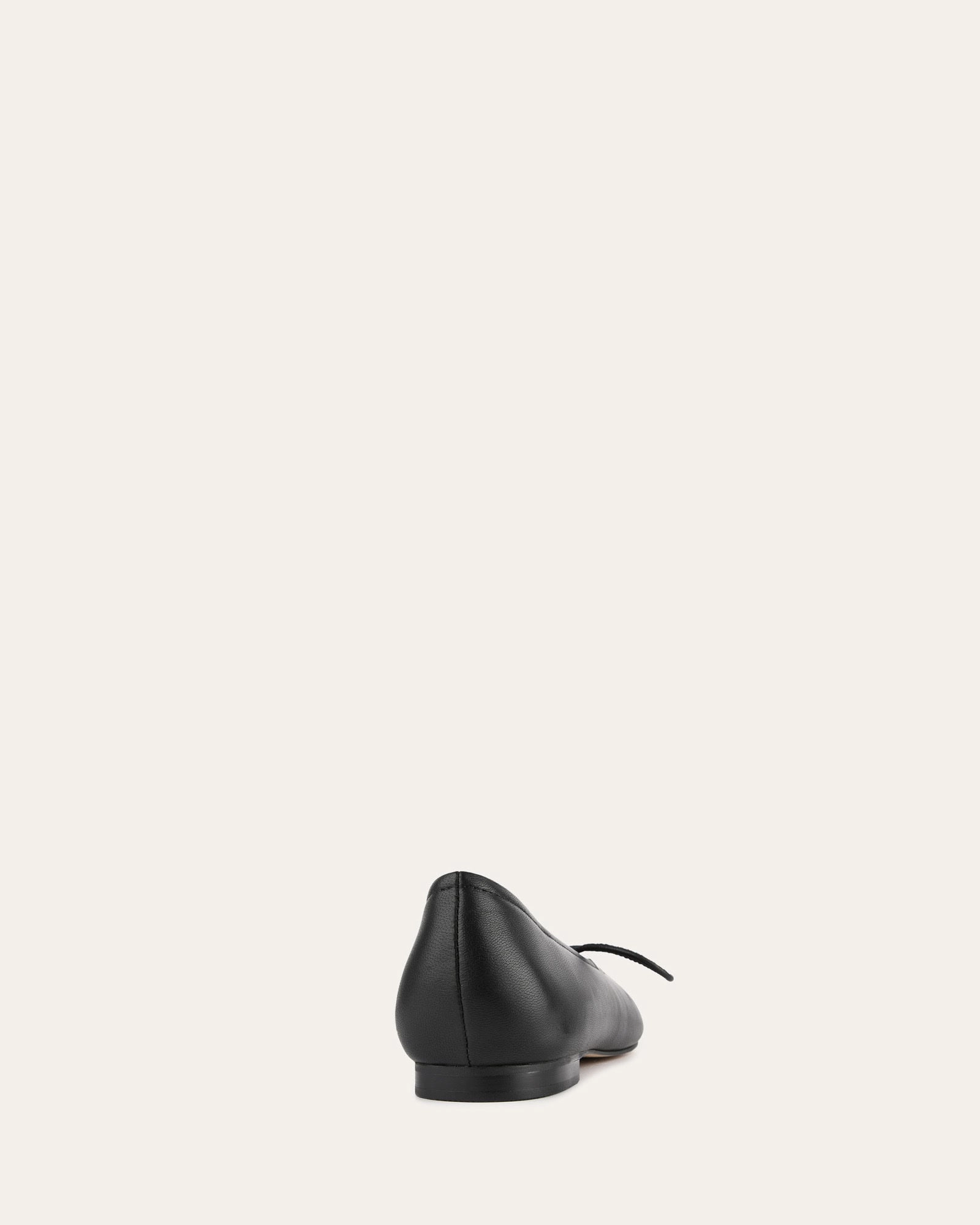 Petal Casual Flats Black Leather Cool Shift