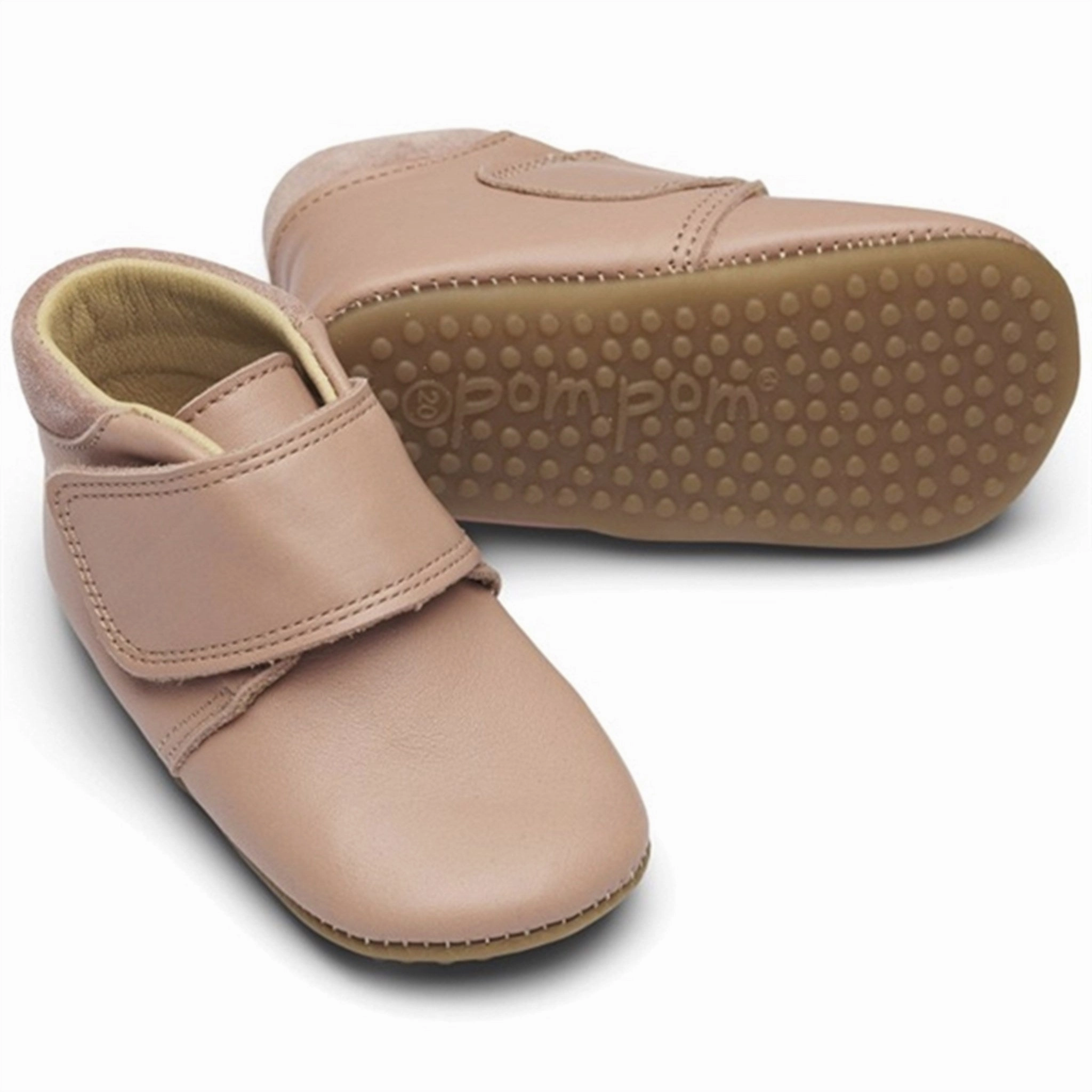 Low-Profile Style Seamless City Pom Pom Indoor Shoe Velcro Rose