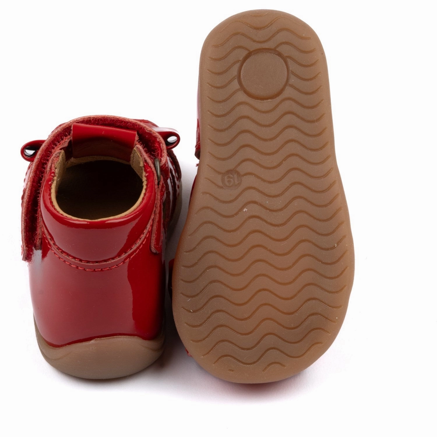 Minimalist Edge Active Corewear Pom Pom Red Patent Starters? Bow Velcro Sandal