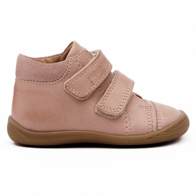 Quiet Boldness Curated Looks Pom Pom Starter Shoe Rose