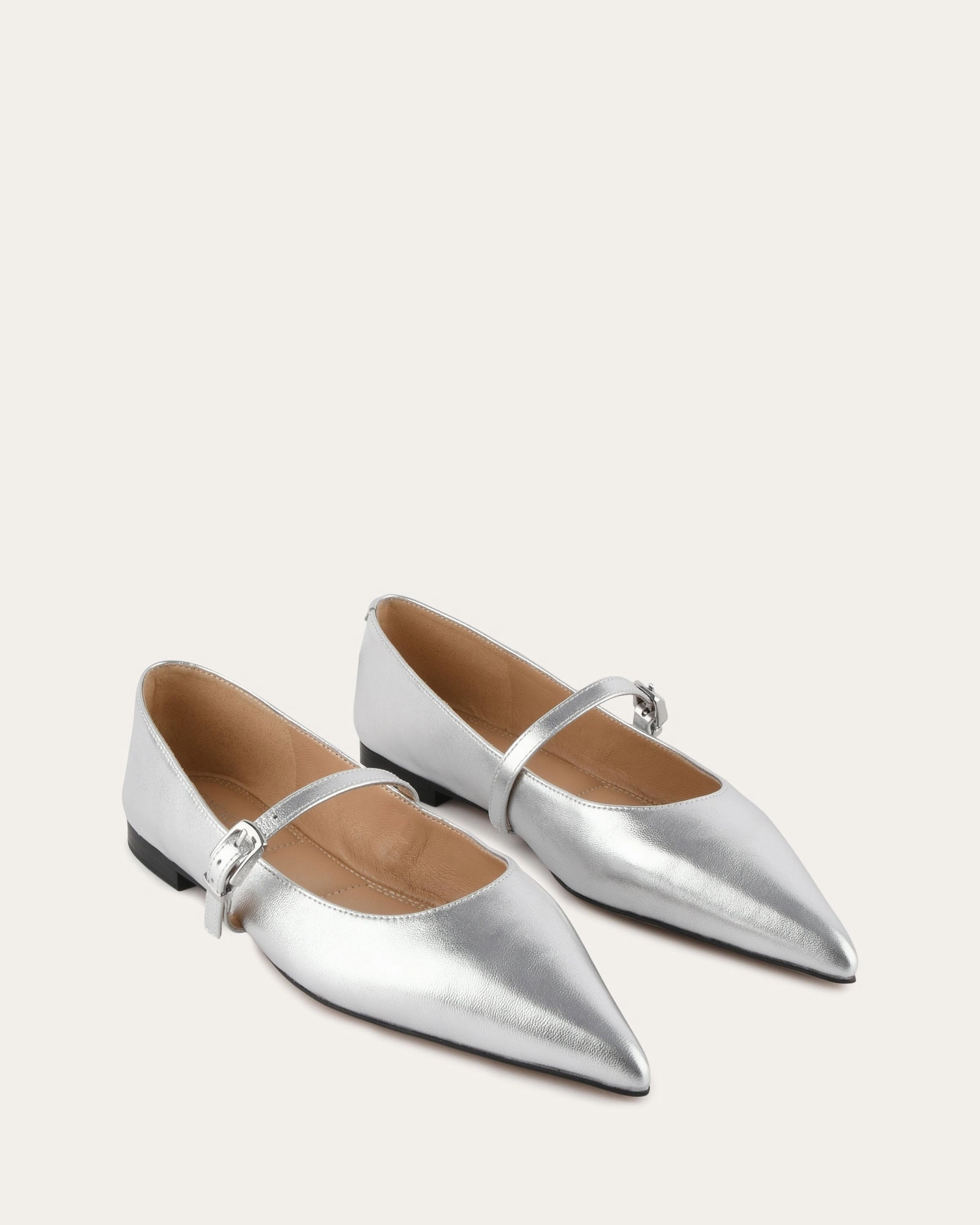 Dilaria Dress Flats Silver Leather Form-Light Fit