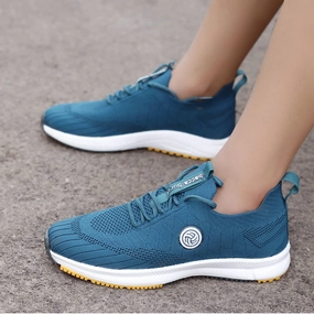 Minimal Design Bacca Bucci Wave Rider Women Training Shoes | Green Casual Sneakers For Women