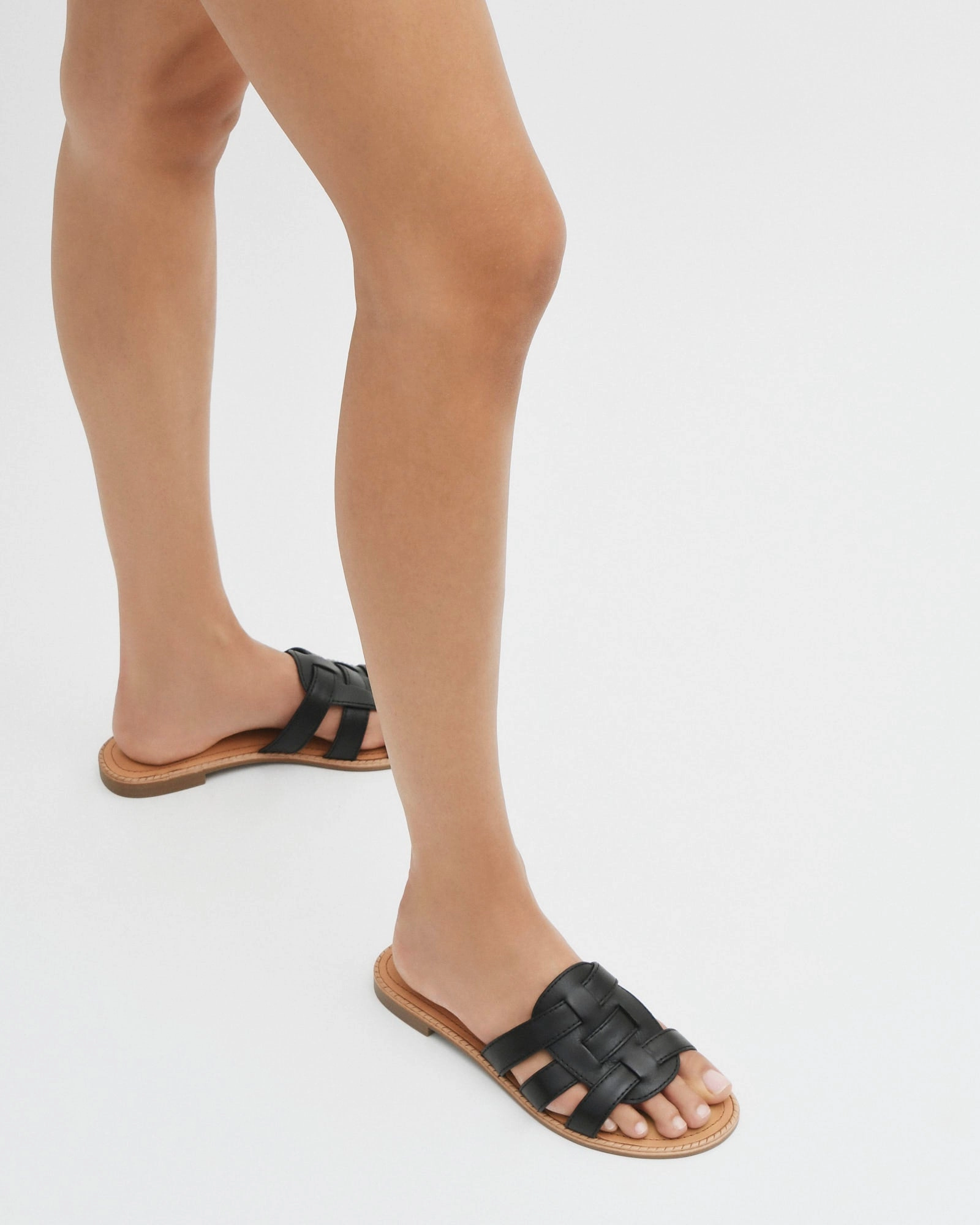 Your Livewear Jasper Flat Sandals Black Leather