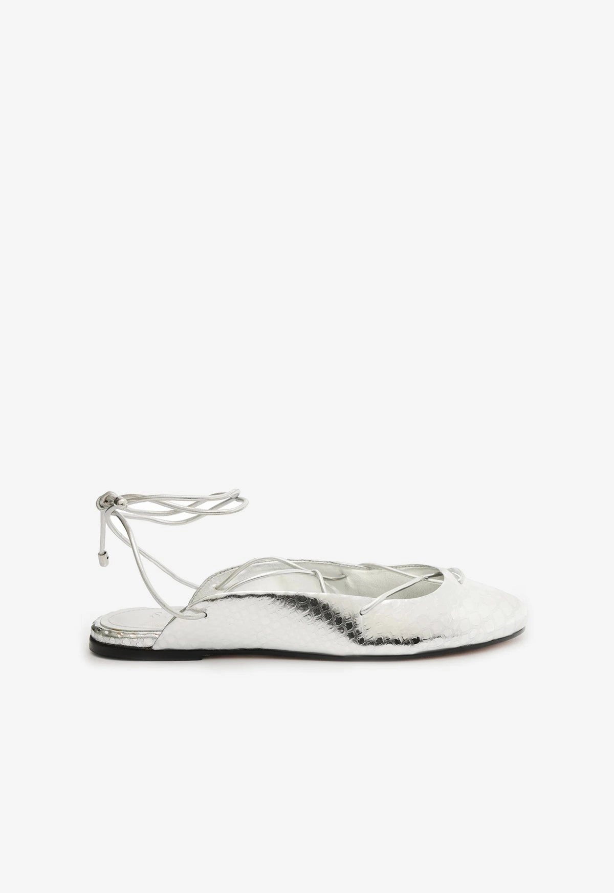 Cami Casual Leather Flat Refined Tone Multi-Context Fit