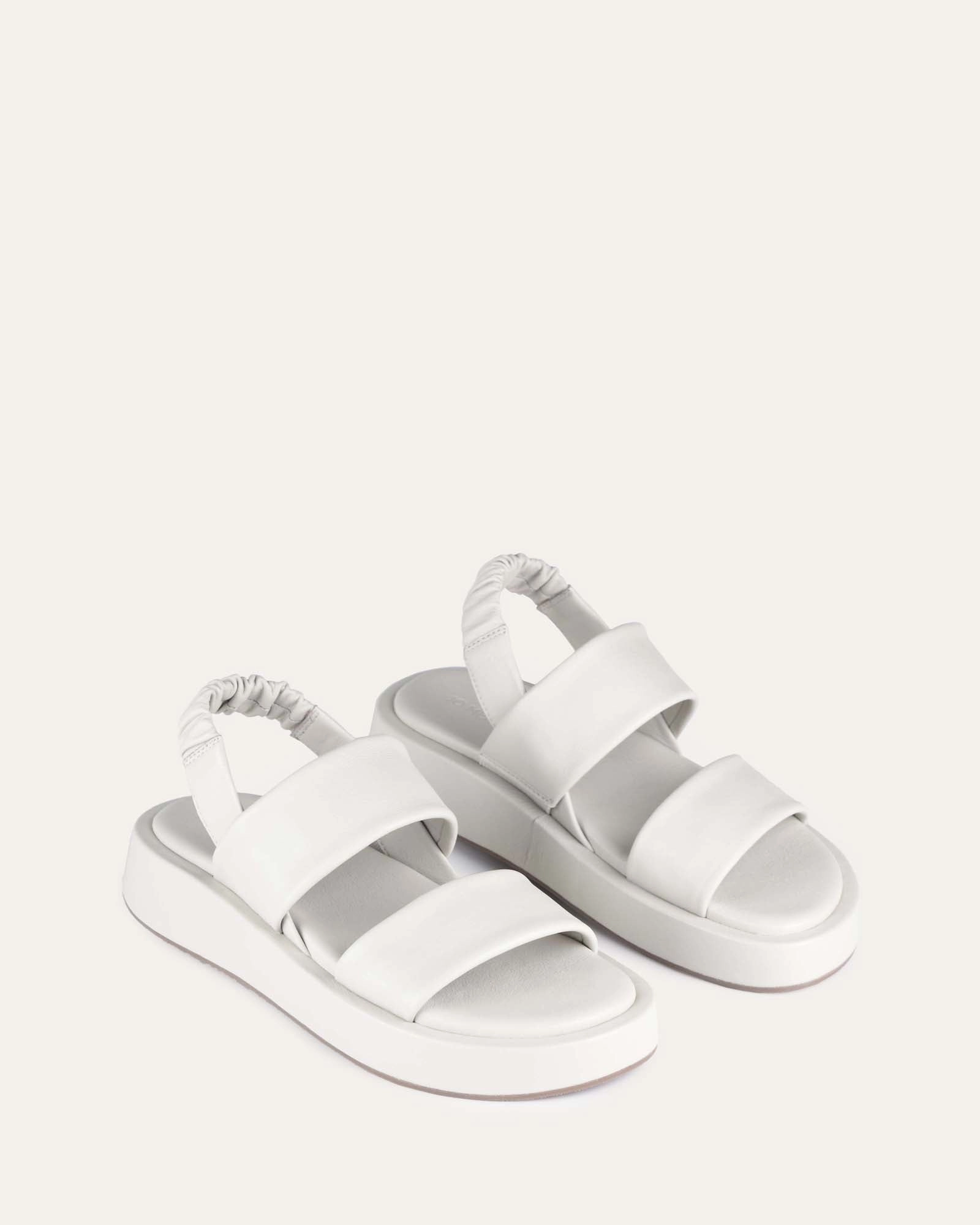 Edge In Motion Dana Flat Sandals Bone Leather