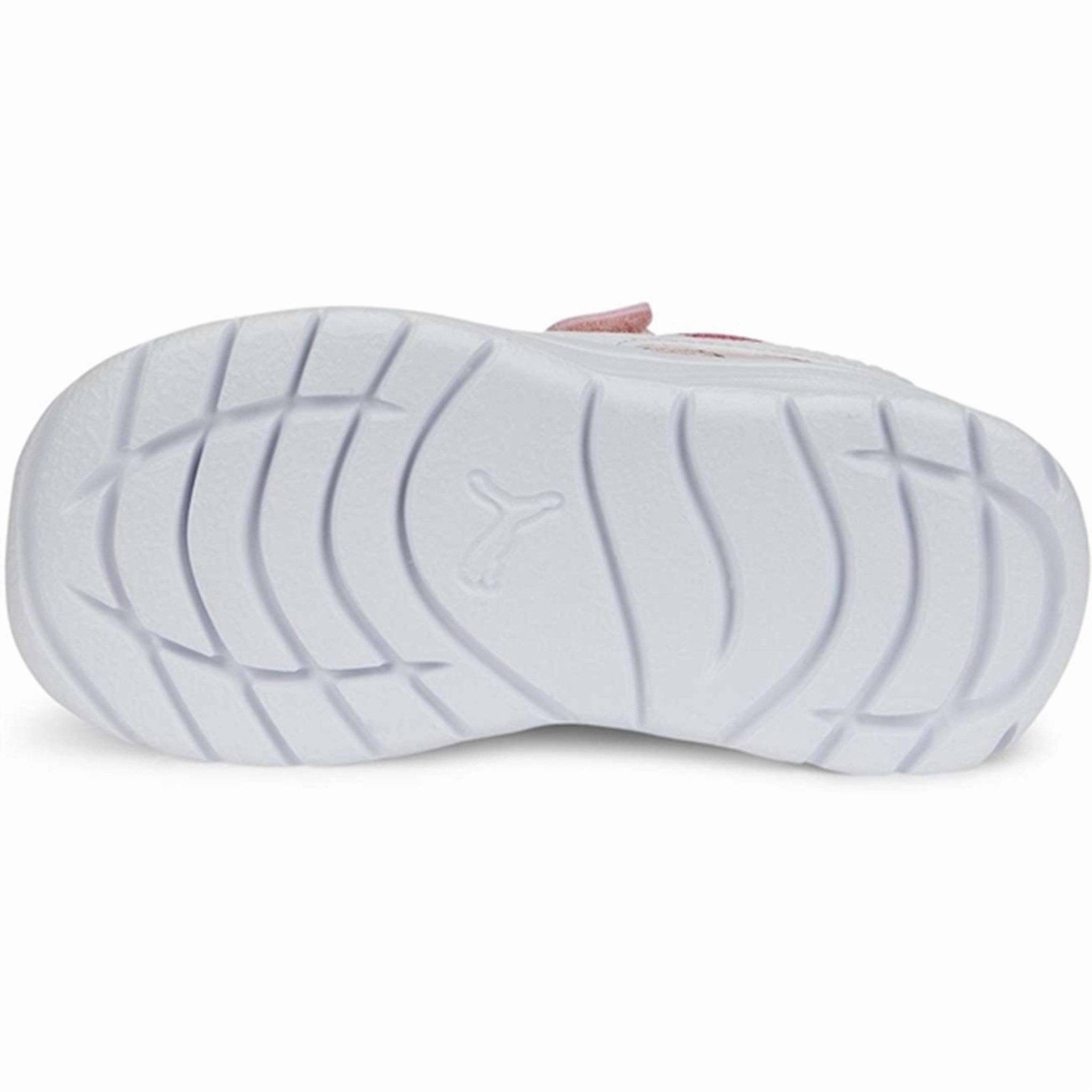 Puma Evolve Run Mesh Ac  Inf Almond Blossom- White Sneakers Cool Fitwear Calm Layers