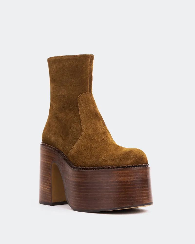 Gunner Brown Suede Everyday Motionwear