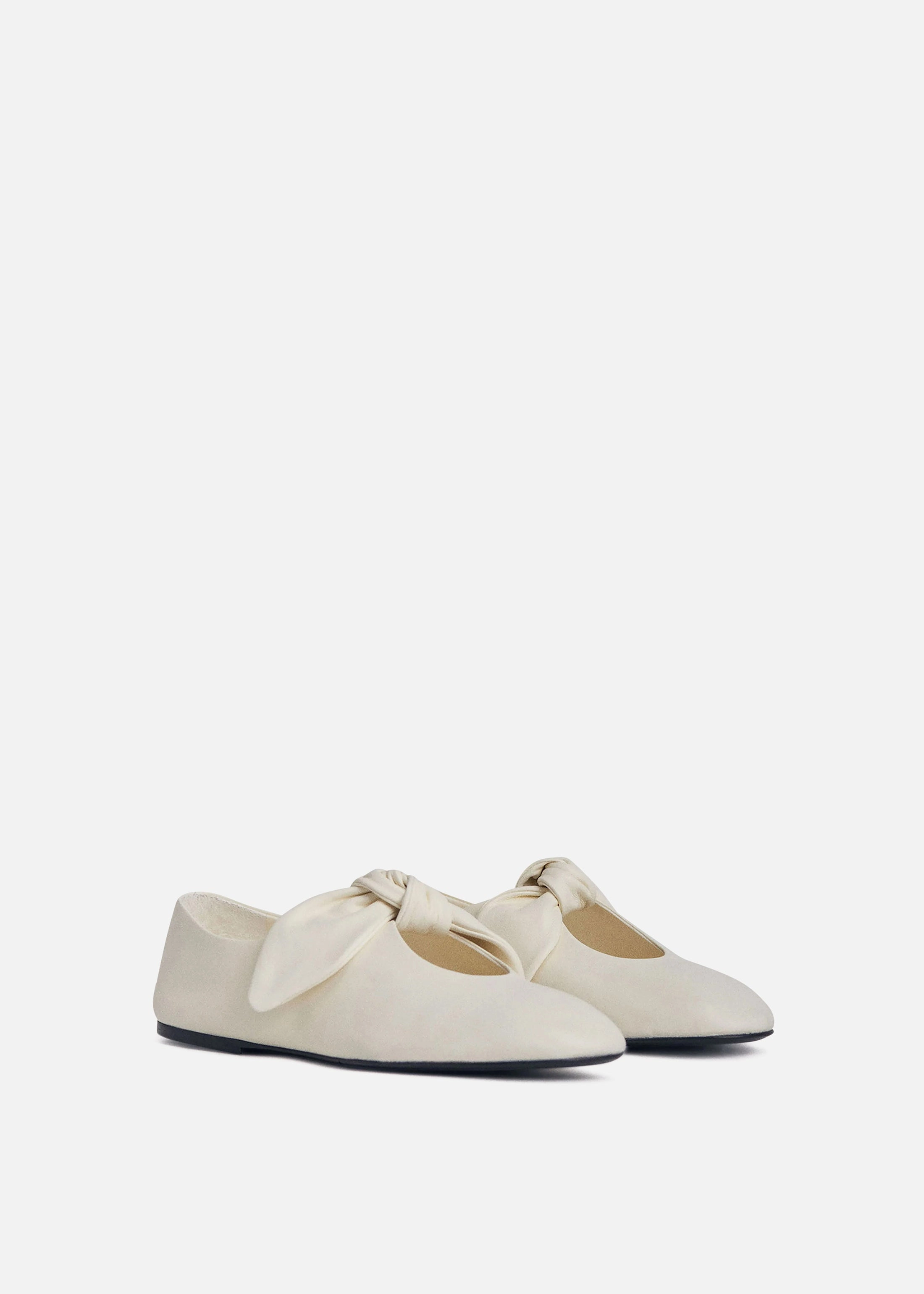 Refined Chill Leather Bow Flat In Ivory