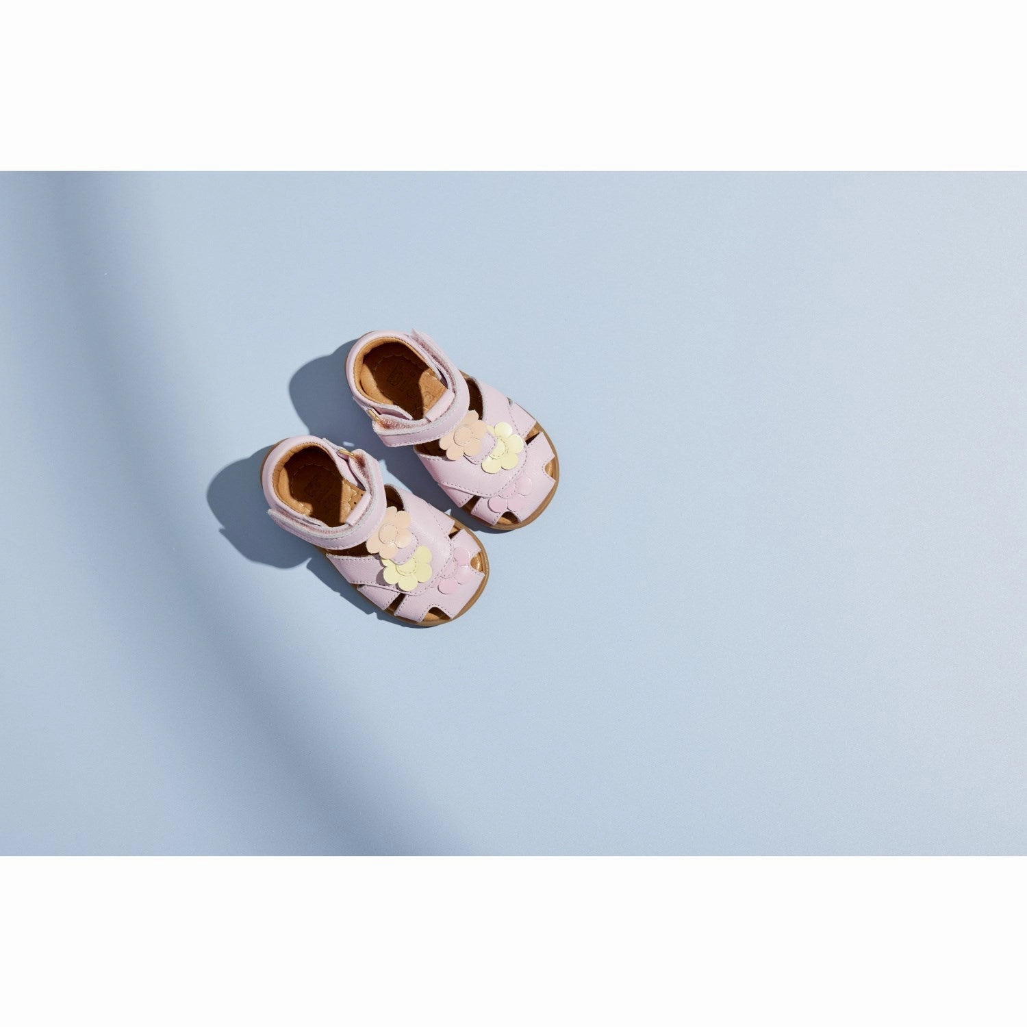 Seasonal Updates Contemporary Flow Bisgaard Candyfloss Oline Sandal