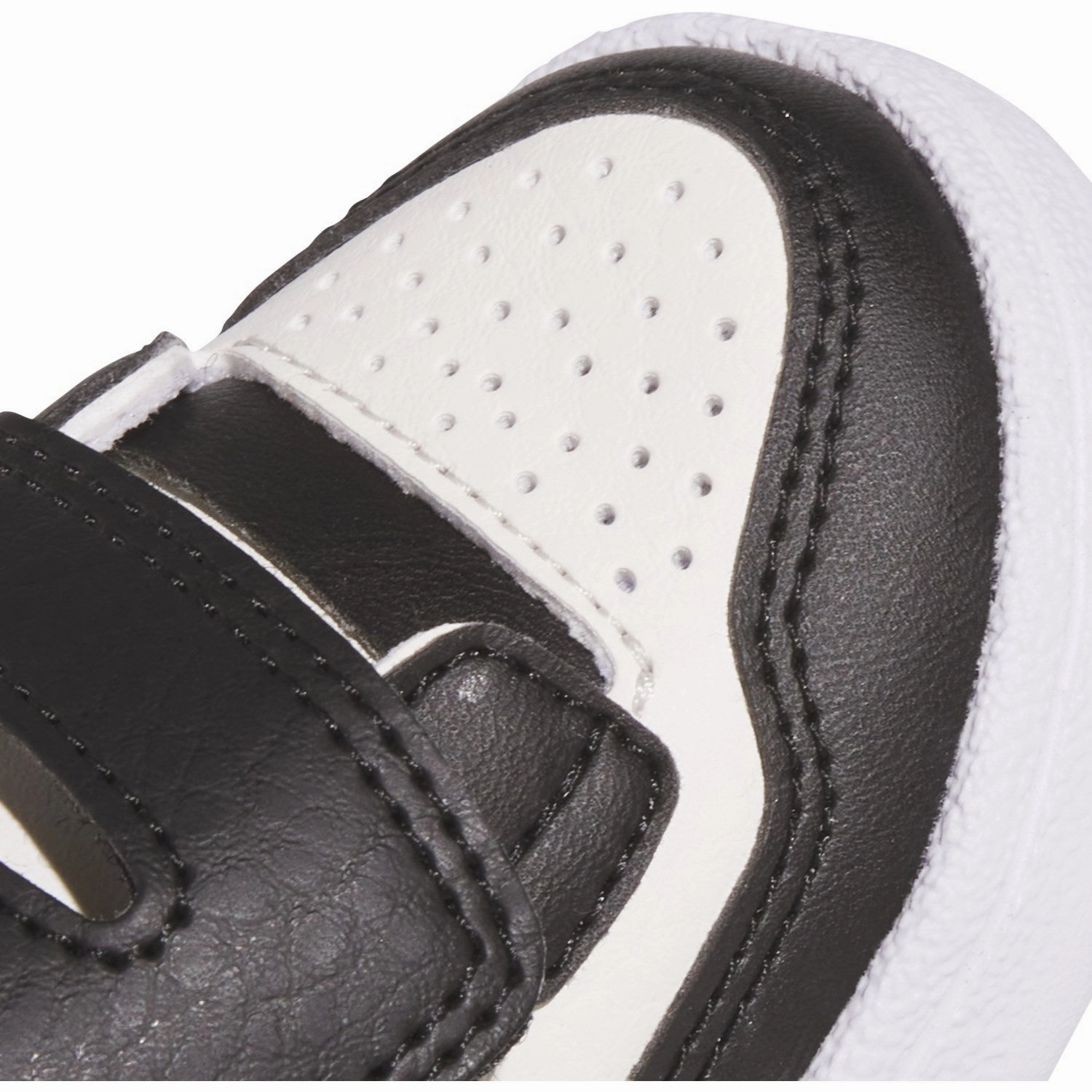 Adidas Originals Core Black/Cloud White/Ftwr White Rapid Court Cf I Sneakers Function-First Fit Redefined Casual