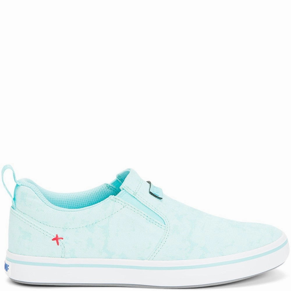 Xtratuf Sharkbyte Sustainable Deck Shoe Understated Utility Refined Essentials