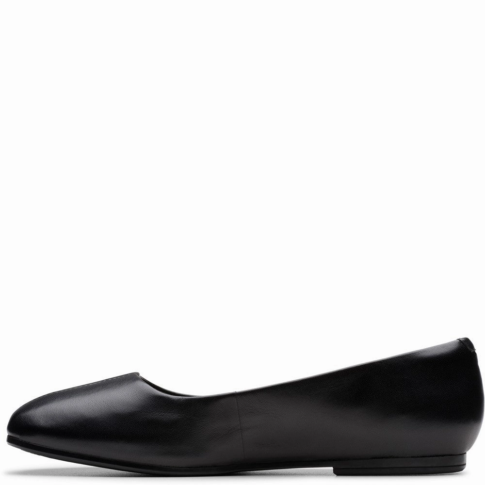 Clarks Livia Lily Shoes Everyday Dynamism Streamlined Mobility