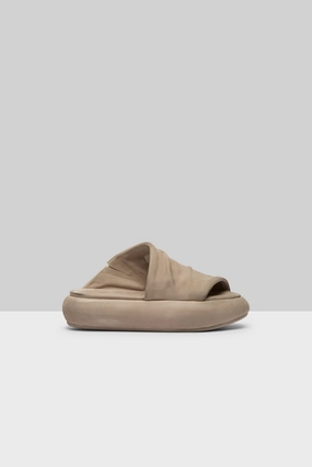 Urban Layering Ciambellona Leather Slide Sandal In Argilla