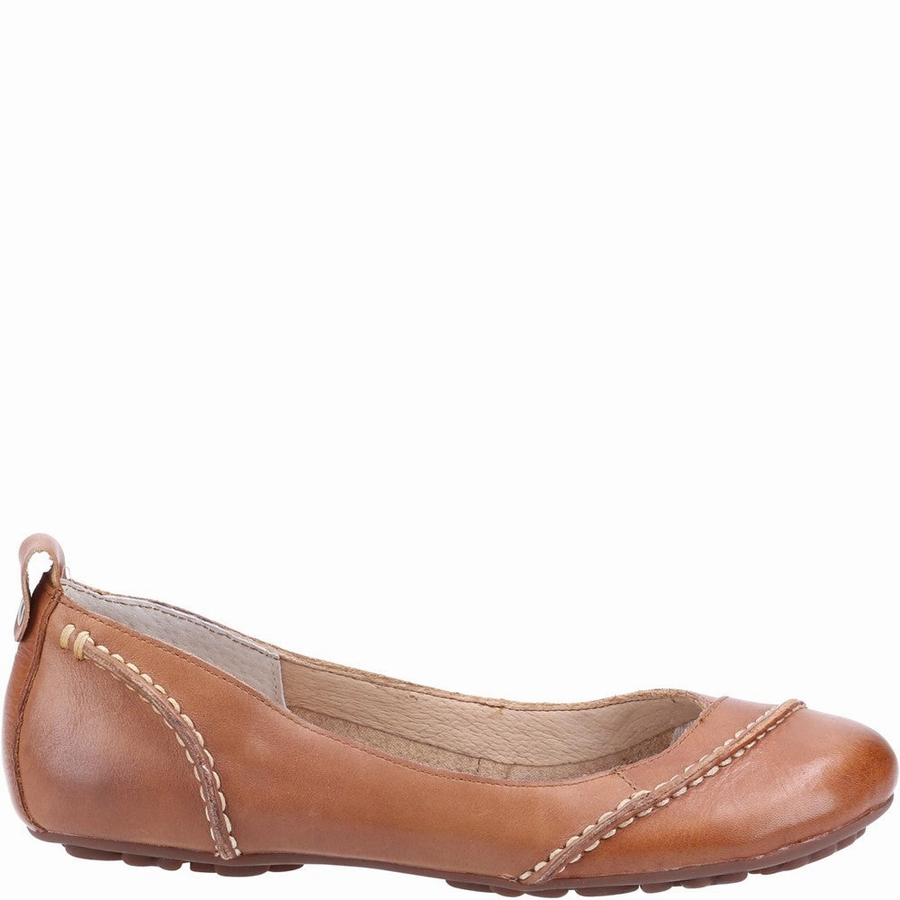 Hush Puppies Janessa Shoe Comfort-Focused