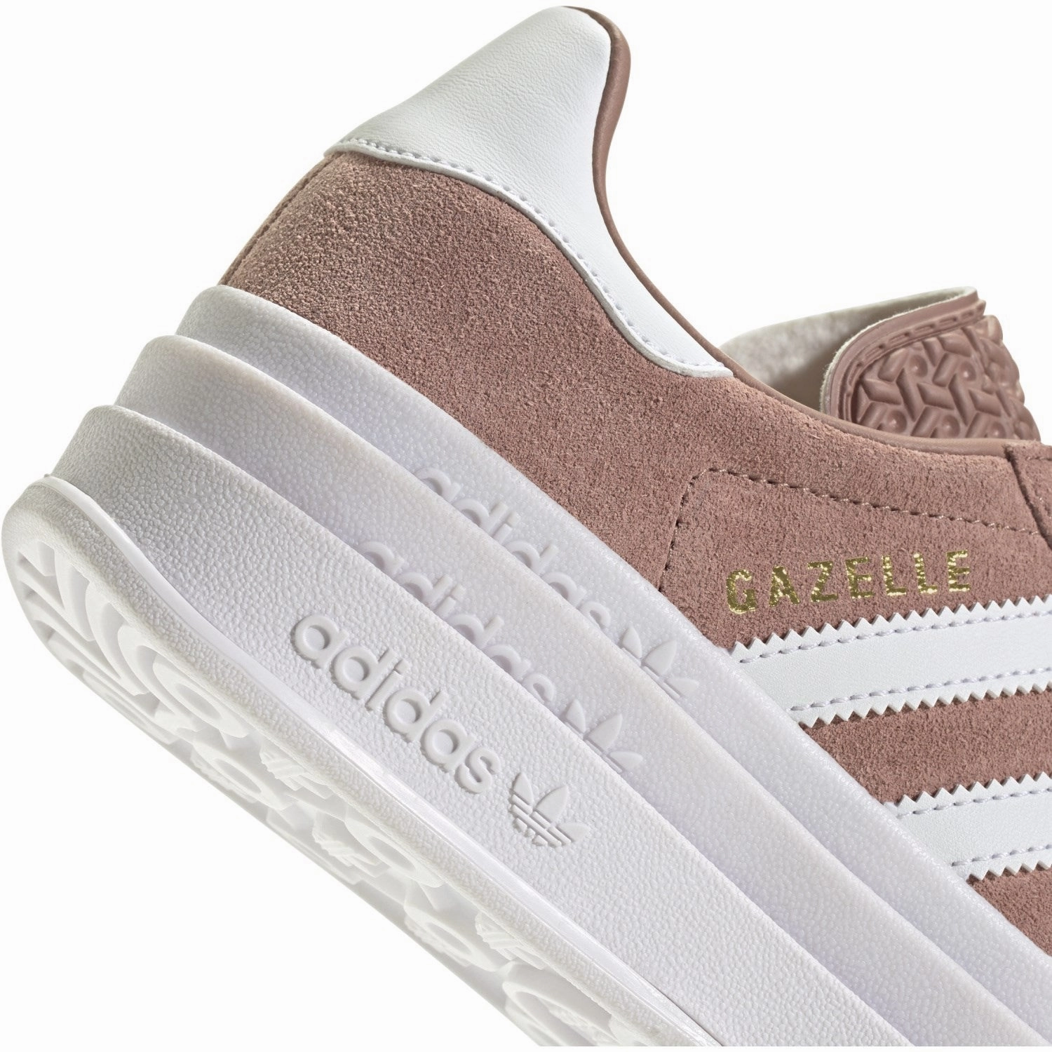 Designed With Flow Vibe-Centered Adidas Originals Warm Clay/Ftwr White/Gold Met. Gazelle Bold J Sneakers
