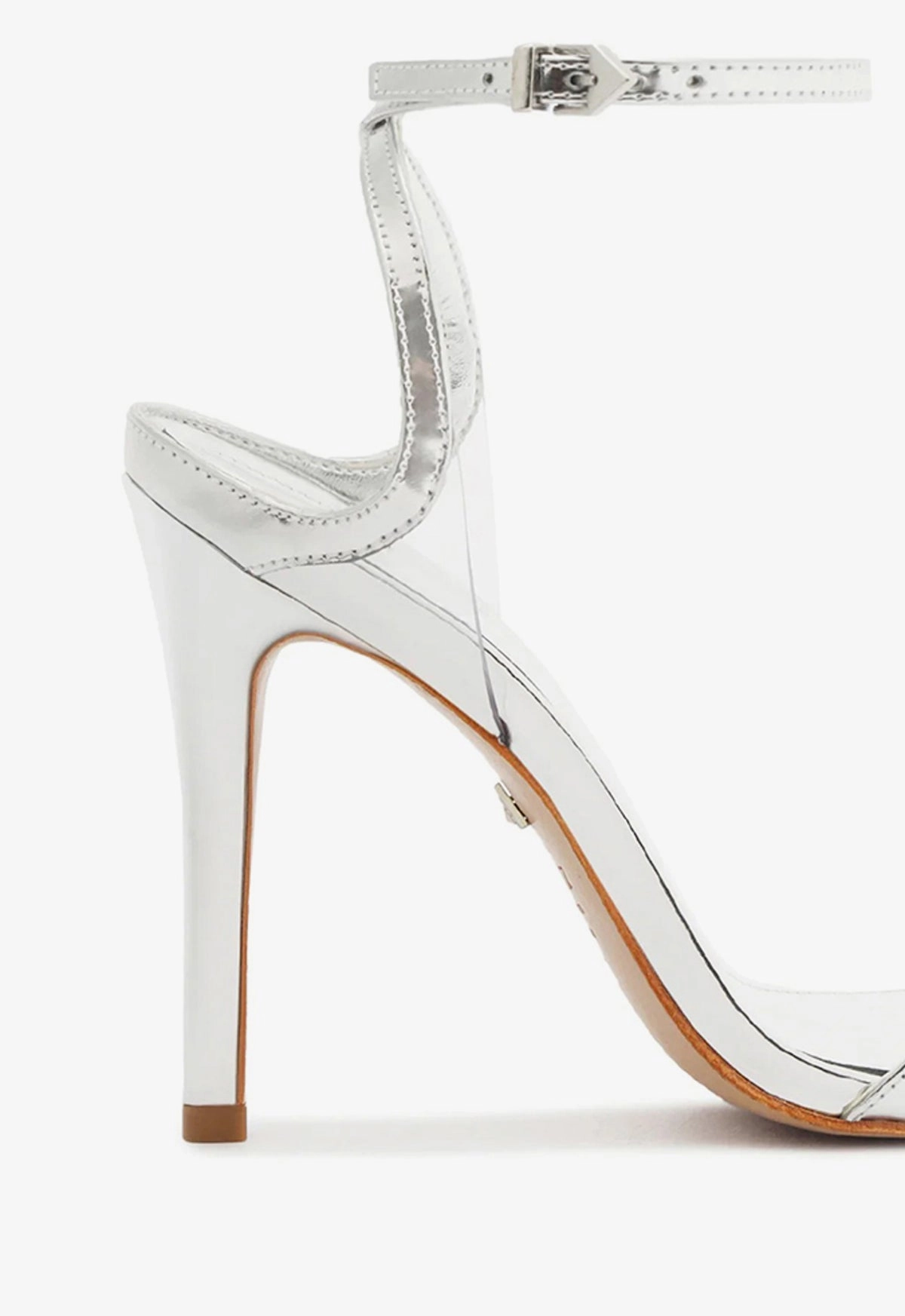 Skye Vinyl & Specchio Leather Sandal Flow With Confidence Designed For Lifestyle