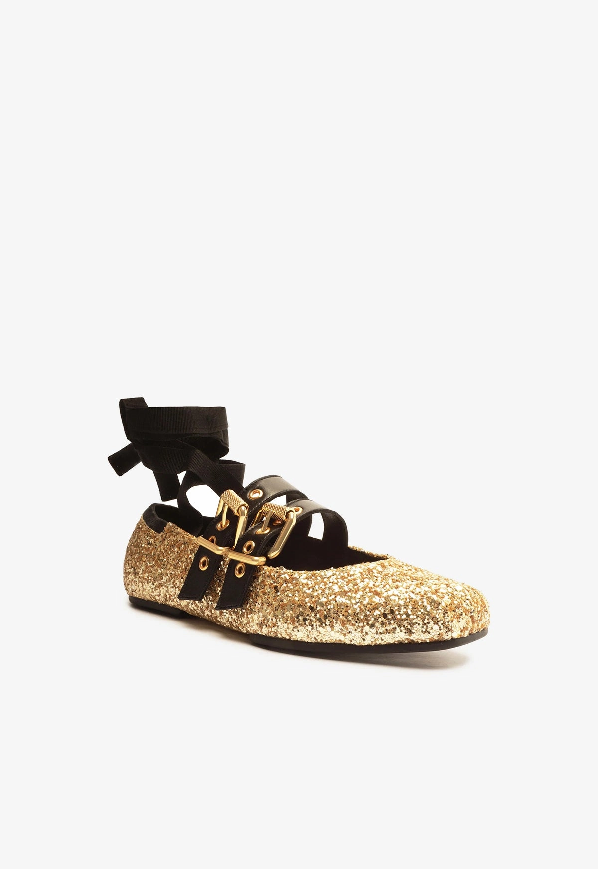 Raika Glam Flat Form Meets Calm Designed For Pace