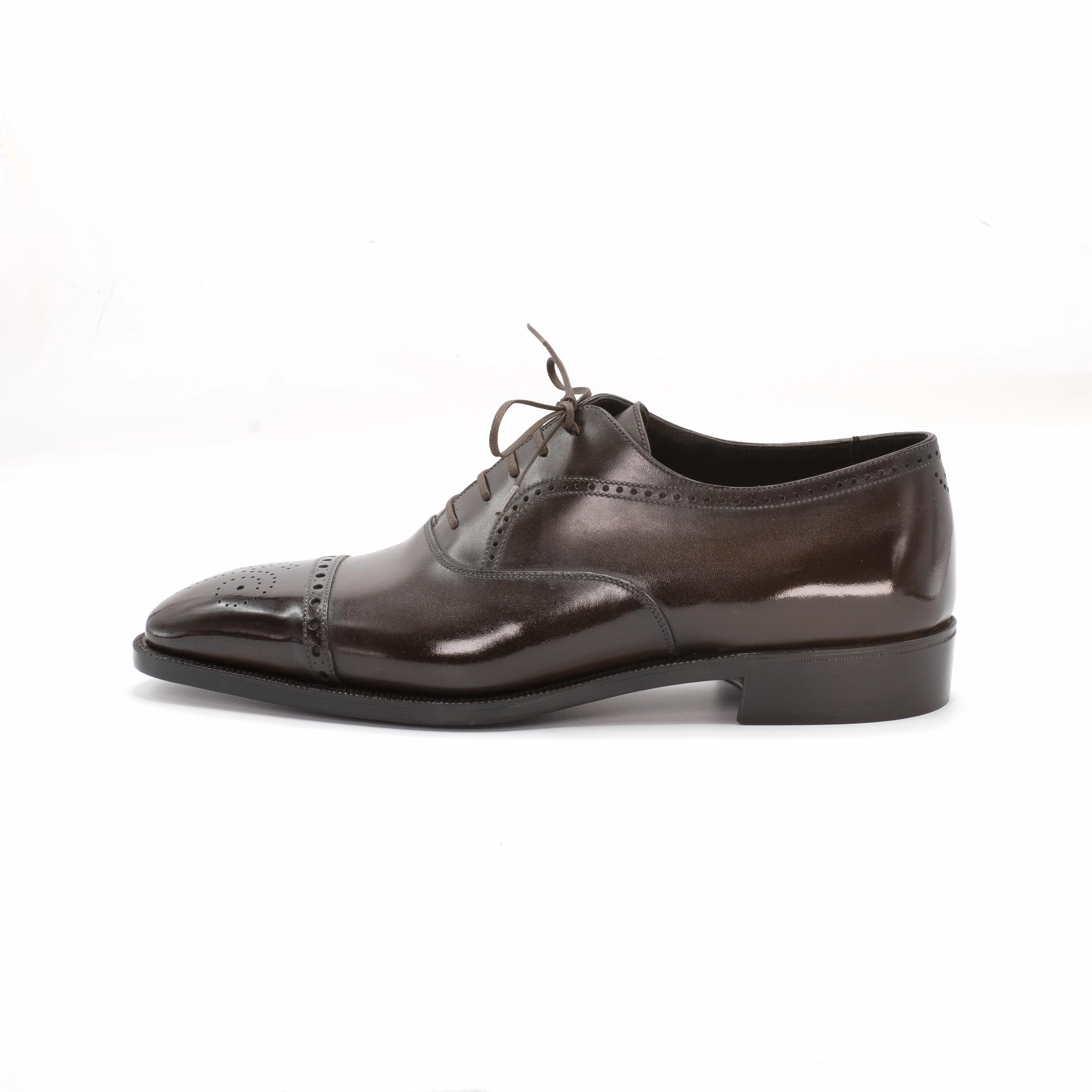Madoz Medallion Oxford Mto - Coffee Brown Season-Neutral Essence Of Movement