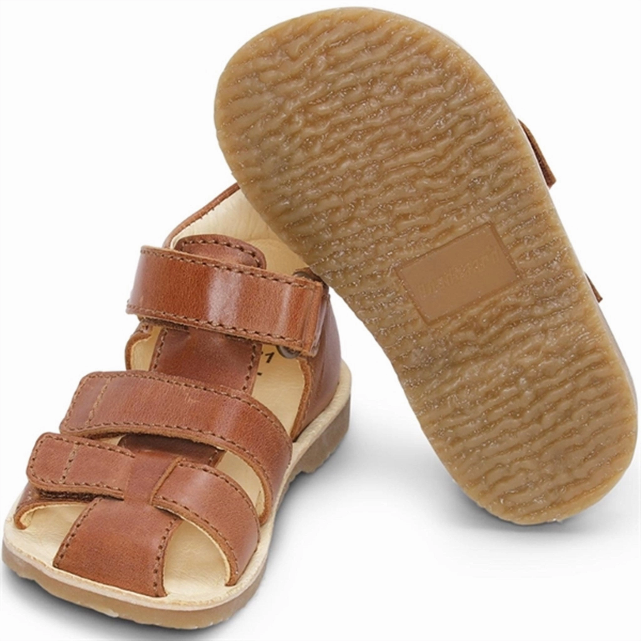 Fit To Adapt Gear For Now Bundgaard Sandal Shea Tan