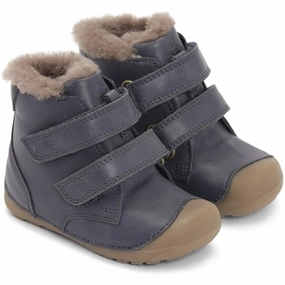 Essence Of Movement Bundgaard Petit Mid Lamb Ii Winter Boot Navy Ws