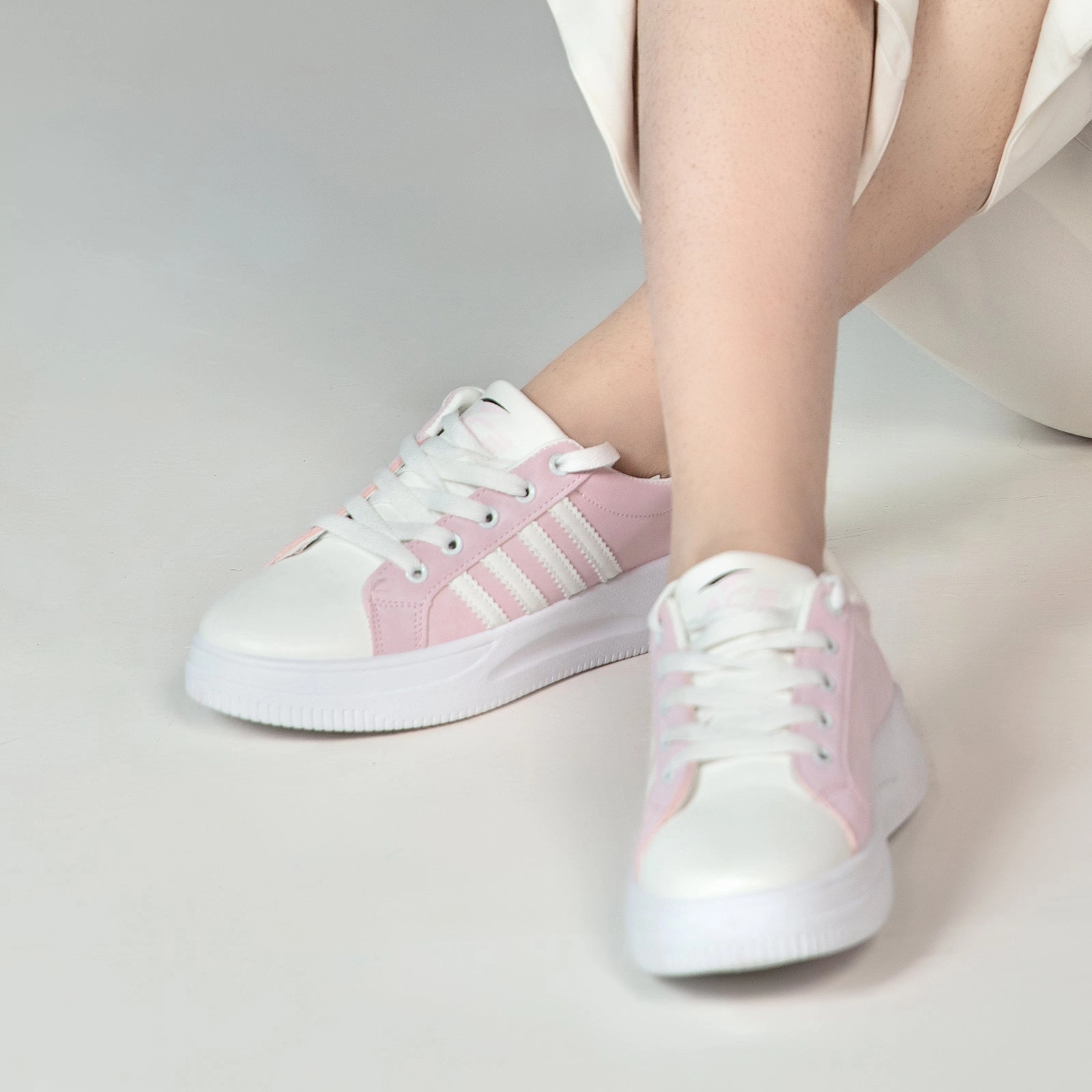 Women'S Stylish Sneakers Precision In Style