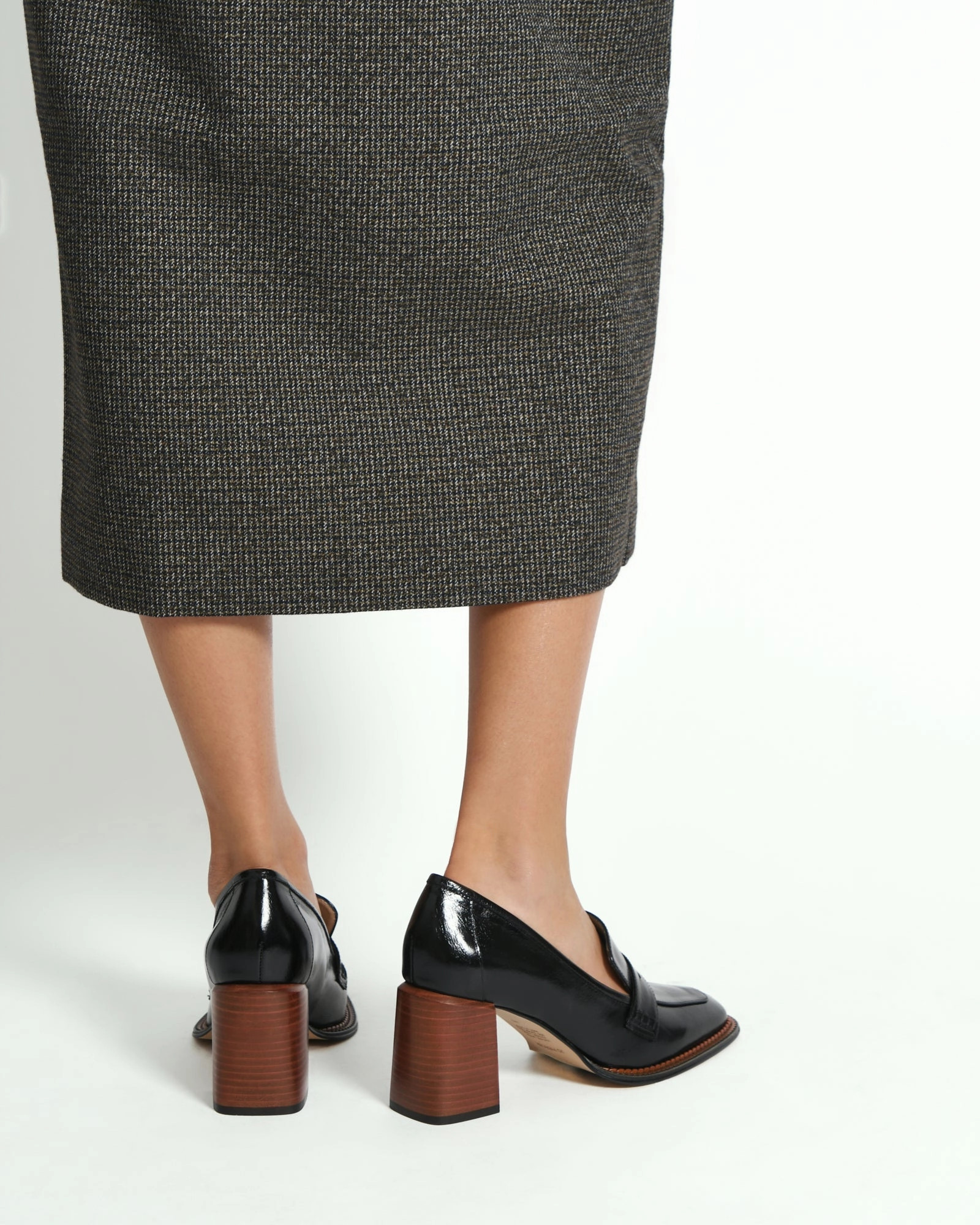 Delilah Mid Heel Loafers Black Leather Rhythm-Based Wear Bold Harmony