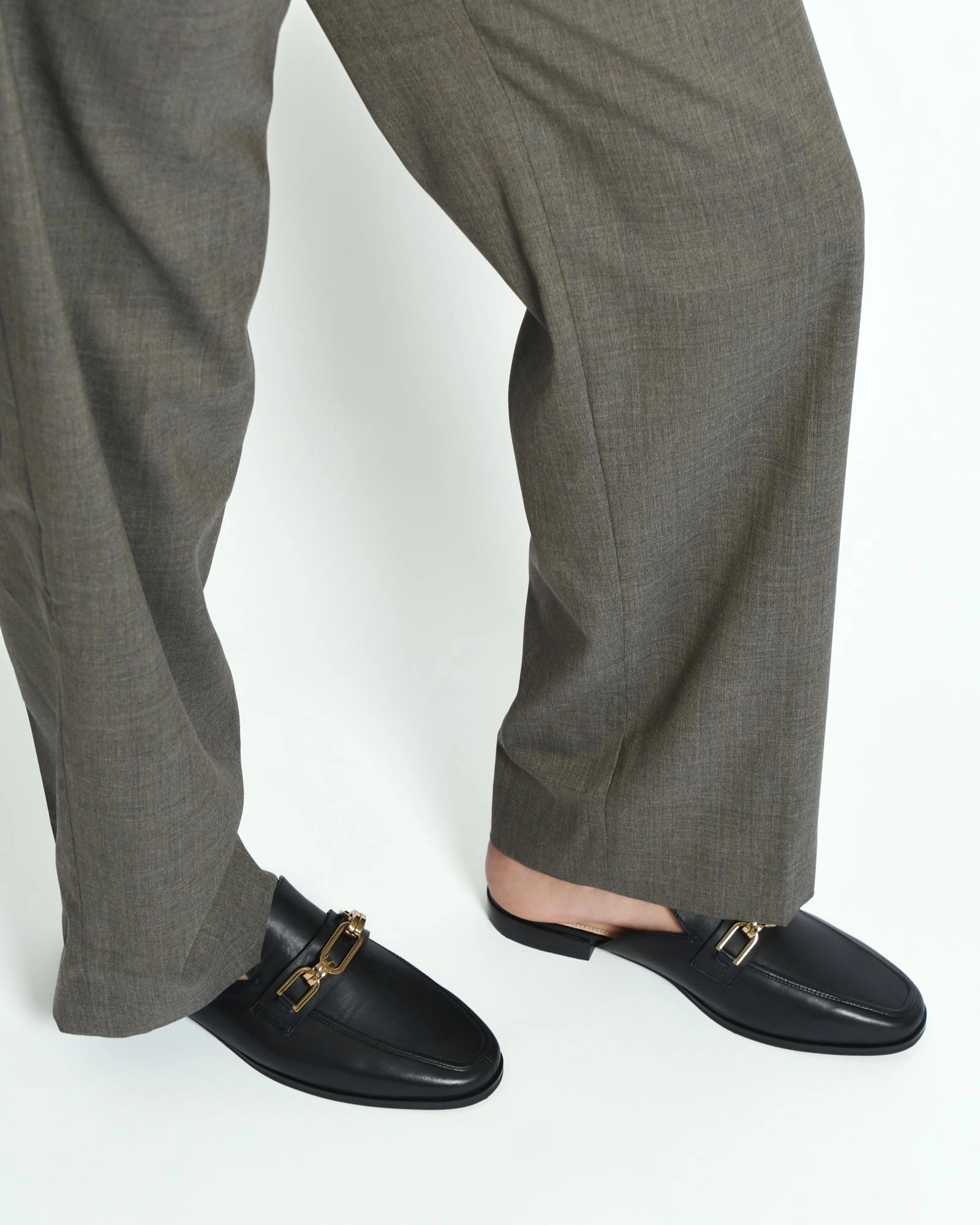Modern Wearables Crafted Ease Reign Loafers Black Leather