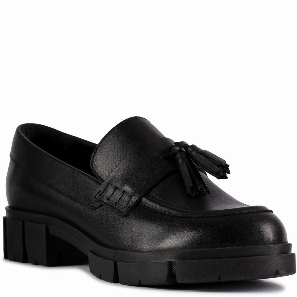 Cool Rhythm Versatile Layers Clarks Teala Loafer Slip-On Shoes