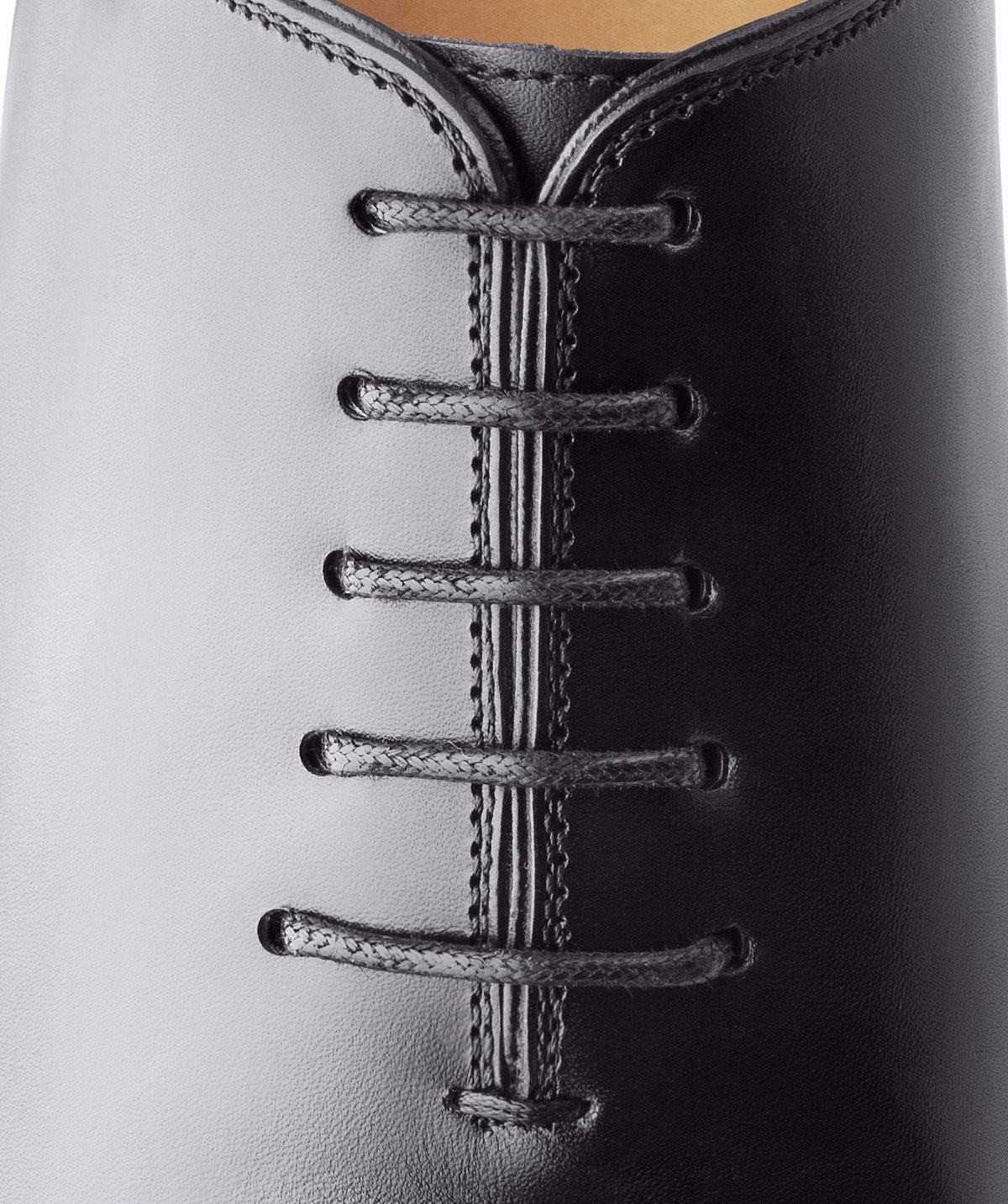 Lightweight Presence Richelieu Giulia Black