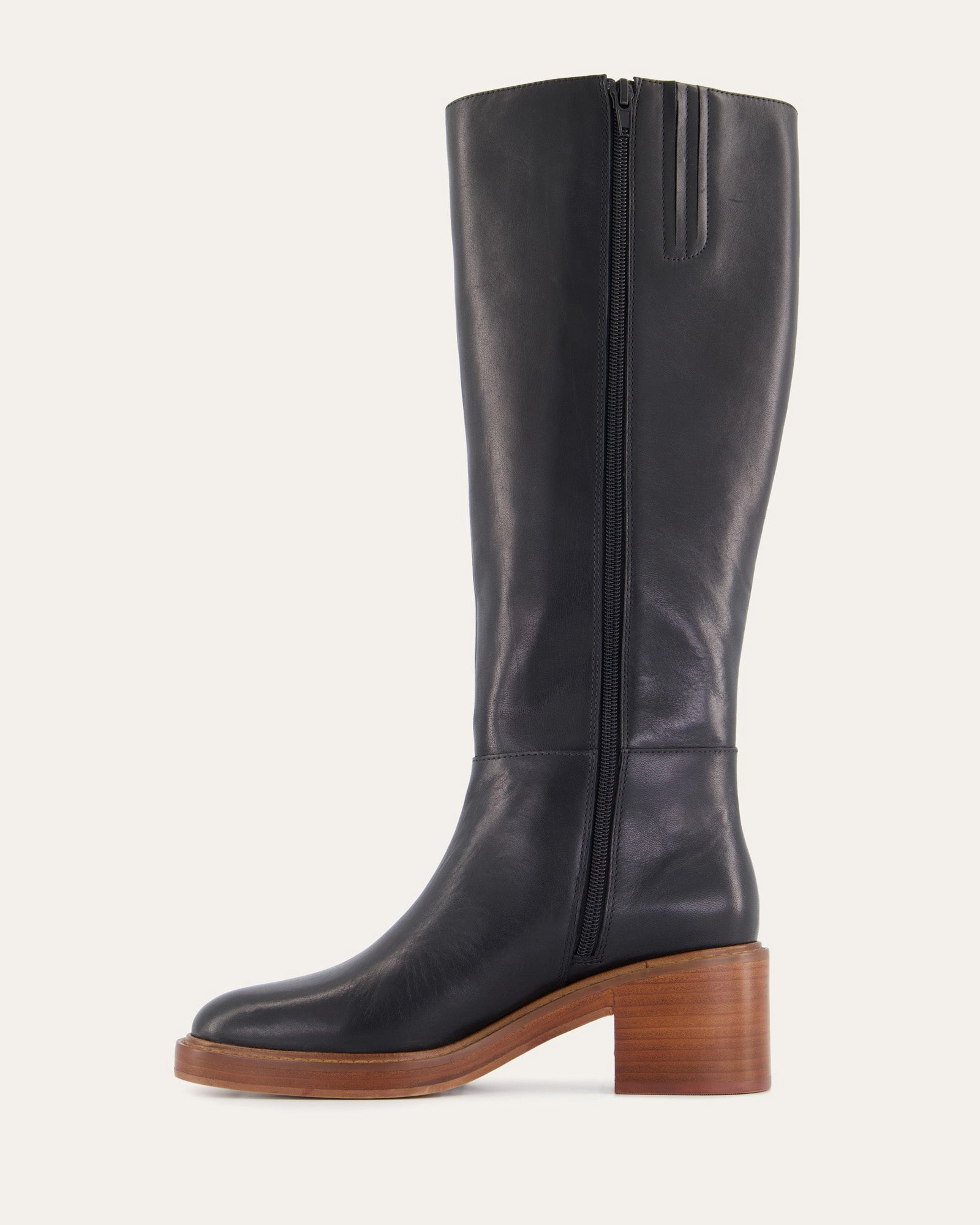 Effortless Gear Subtle Impact Rio Knee Boots Black Leather