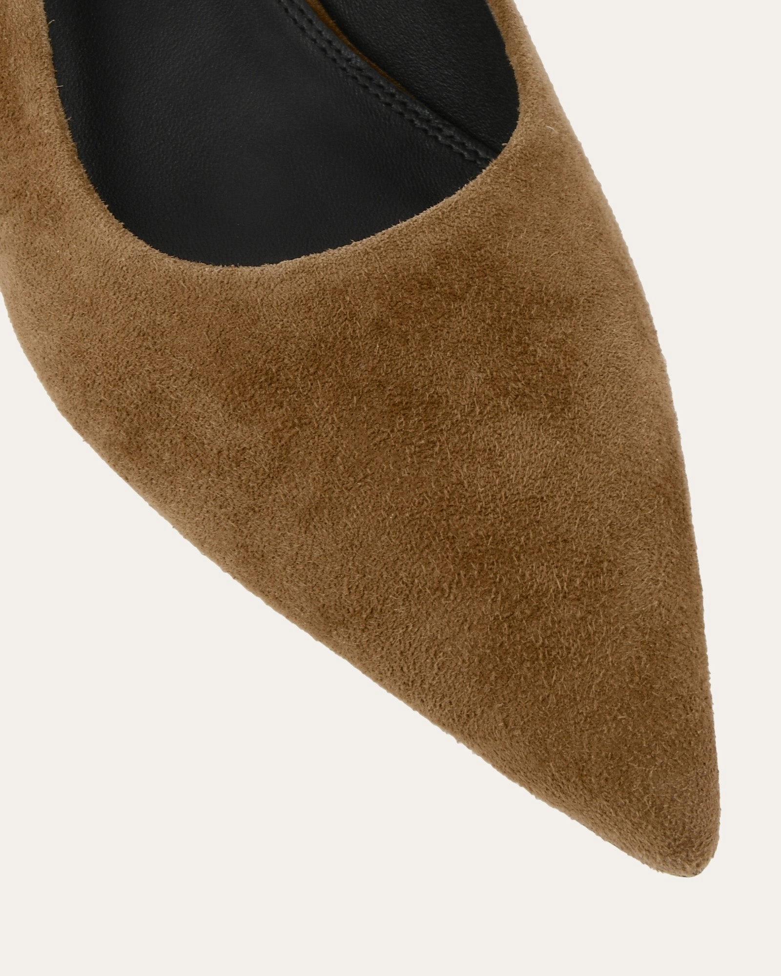 Adapt To Flow Rosa Low Heels Biscuit Suede