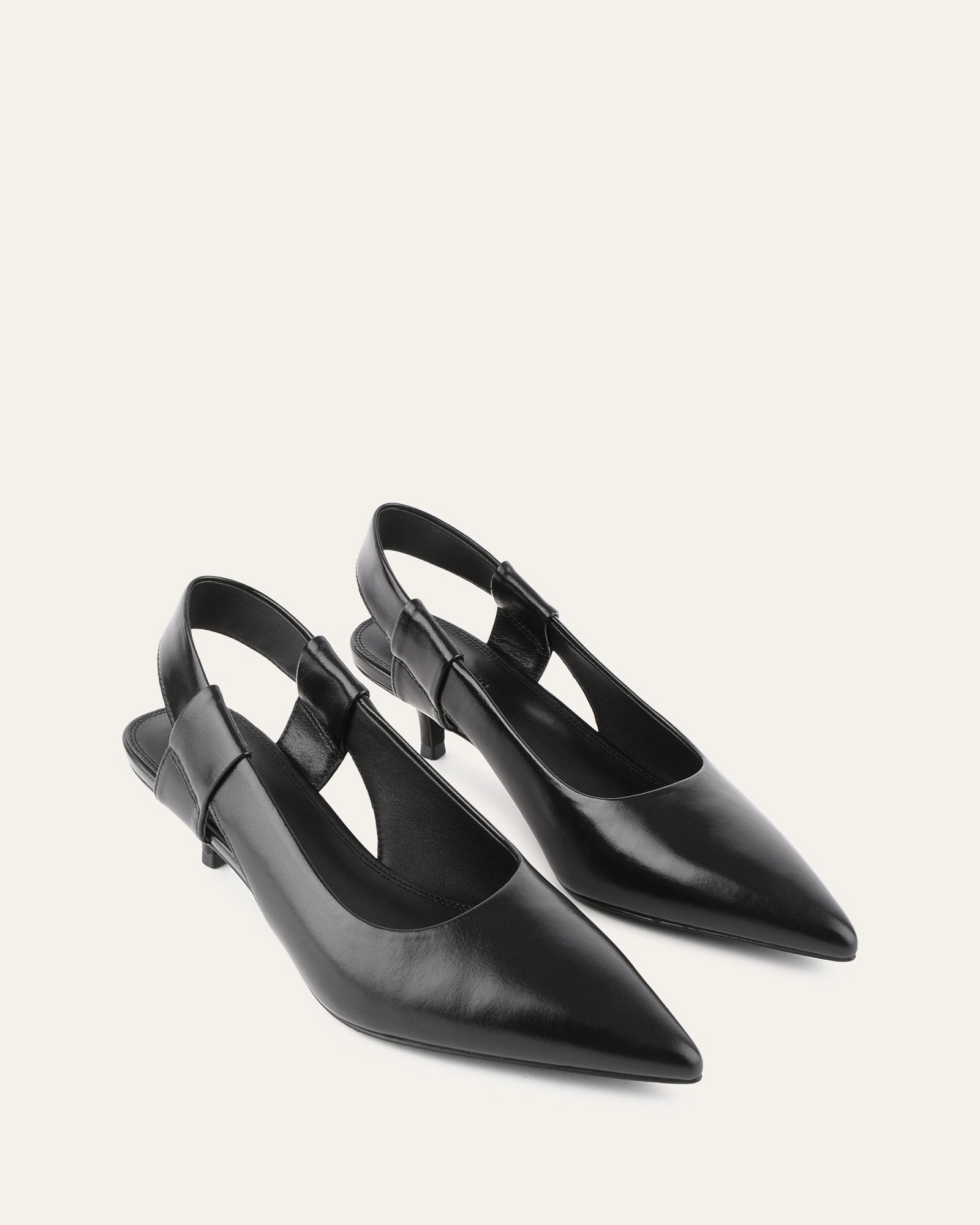 Rosa Low Heels Black Leather Essentials In Motion Integrated Cool