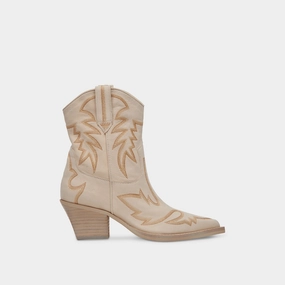 Runa Boots Sand Nubuck Everyday Motionwear