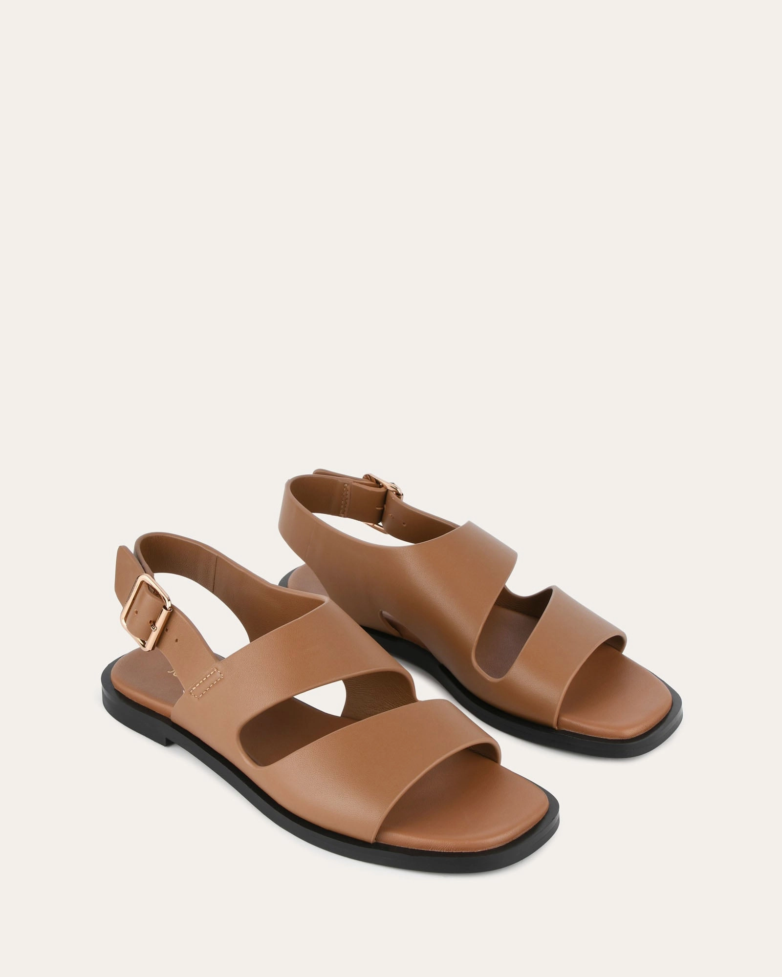 Sadie Flat Sandals Caramel Leather Living Flow